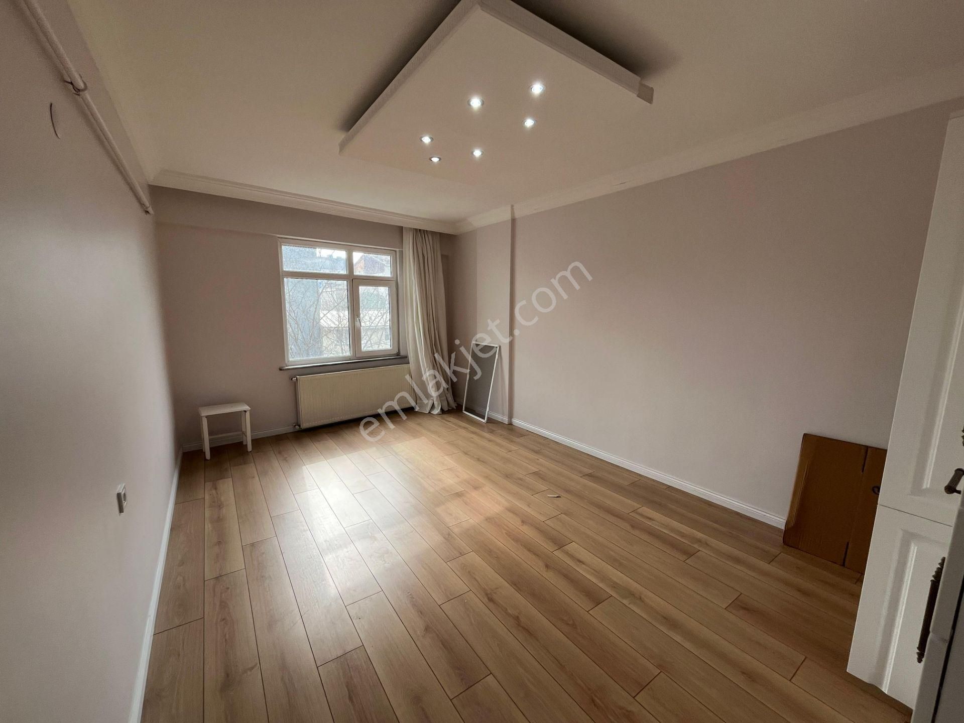 Remax'tan Mahmutbey'de Üniversiteye Yakın Kiralık 2+1 Genişdaire - Görsel 12