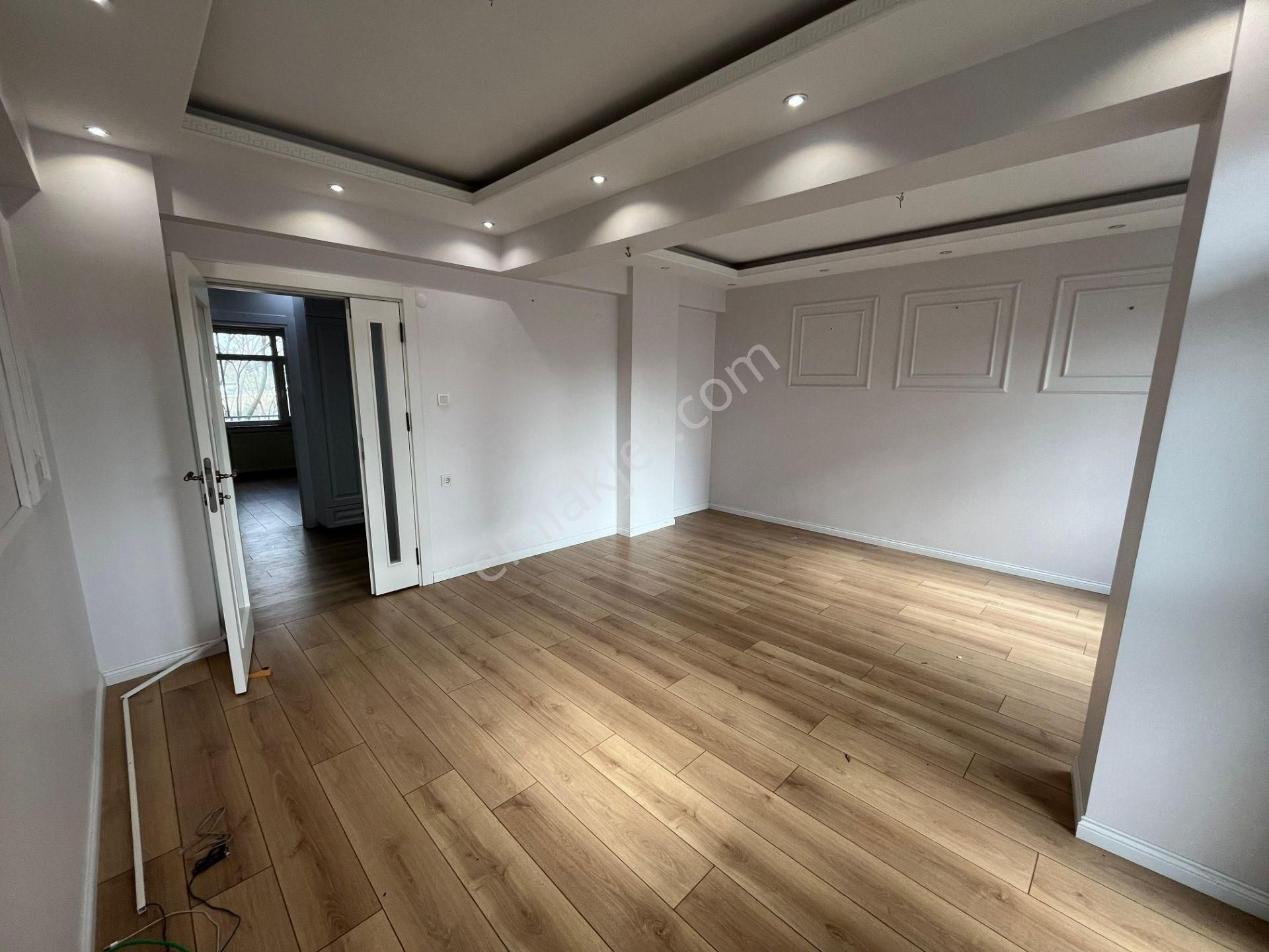 Remax'tan Mahmutbey'de Üniversiteye Yakın Kiralık 2+1 Genişdaire - Görsel 3