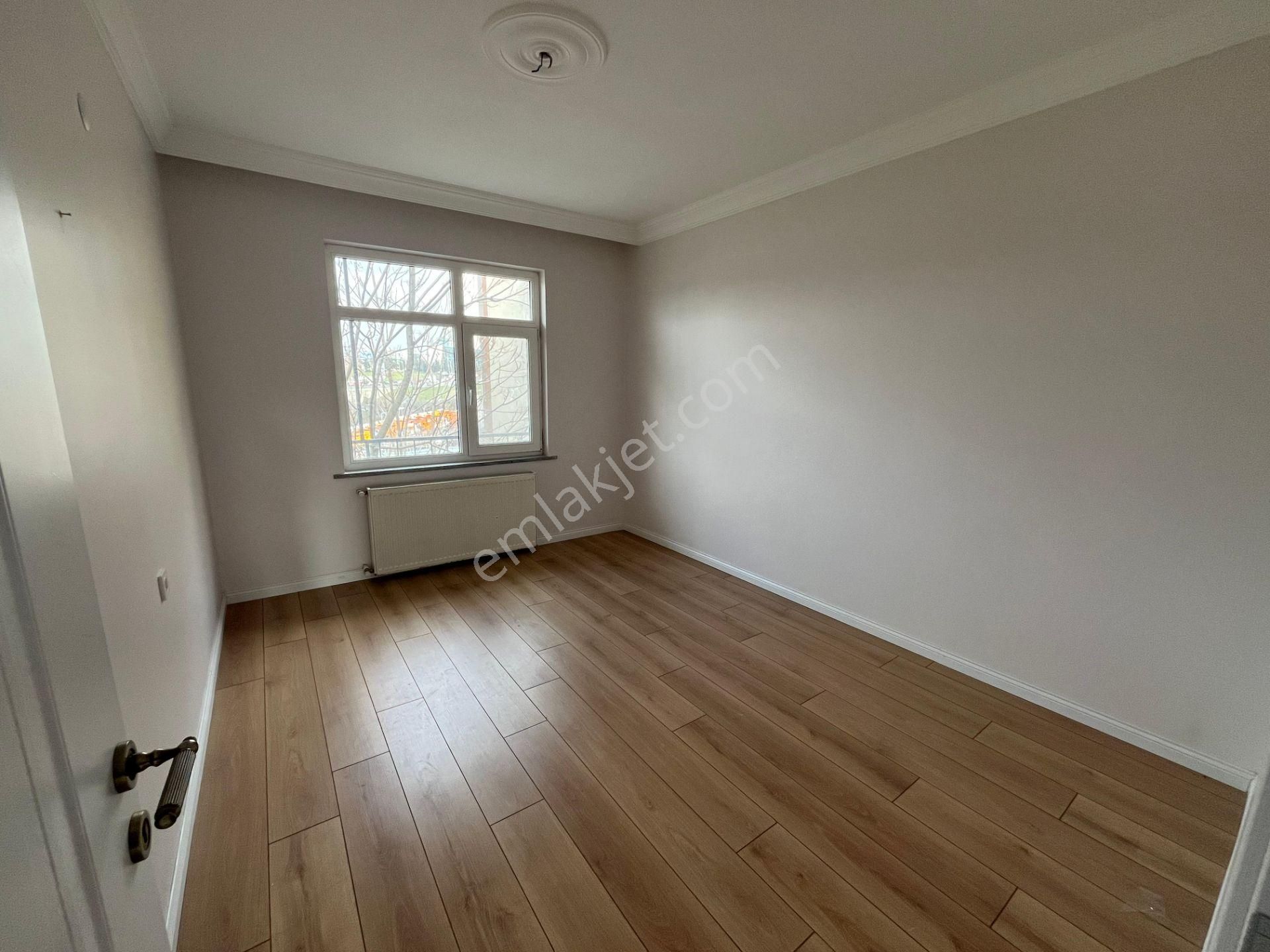 Remax'tan Mahmutbey'de Üniversiteye Yakın Kiralık 2+1 Genişdaire - Görsel 11