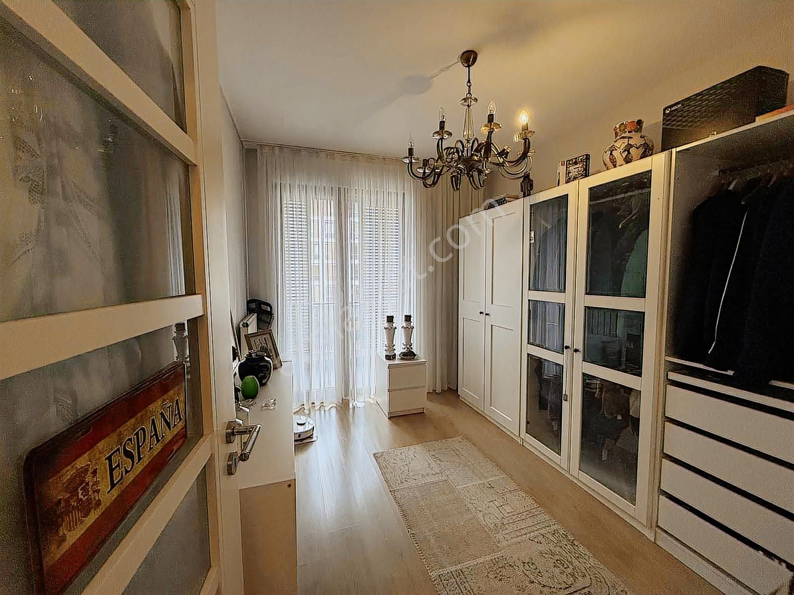 Nilüfer Balat Geçit Park Sitesi'nde Kiralık 3+1 Daire - Görsel 2