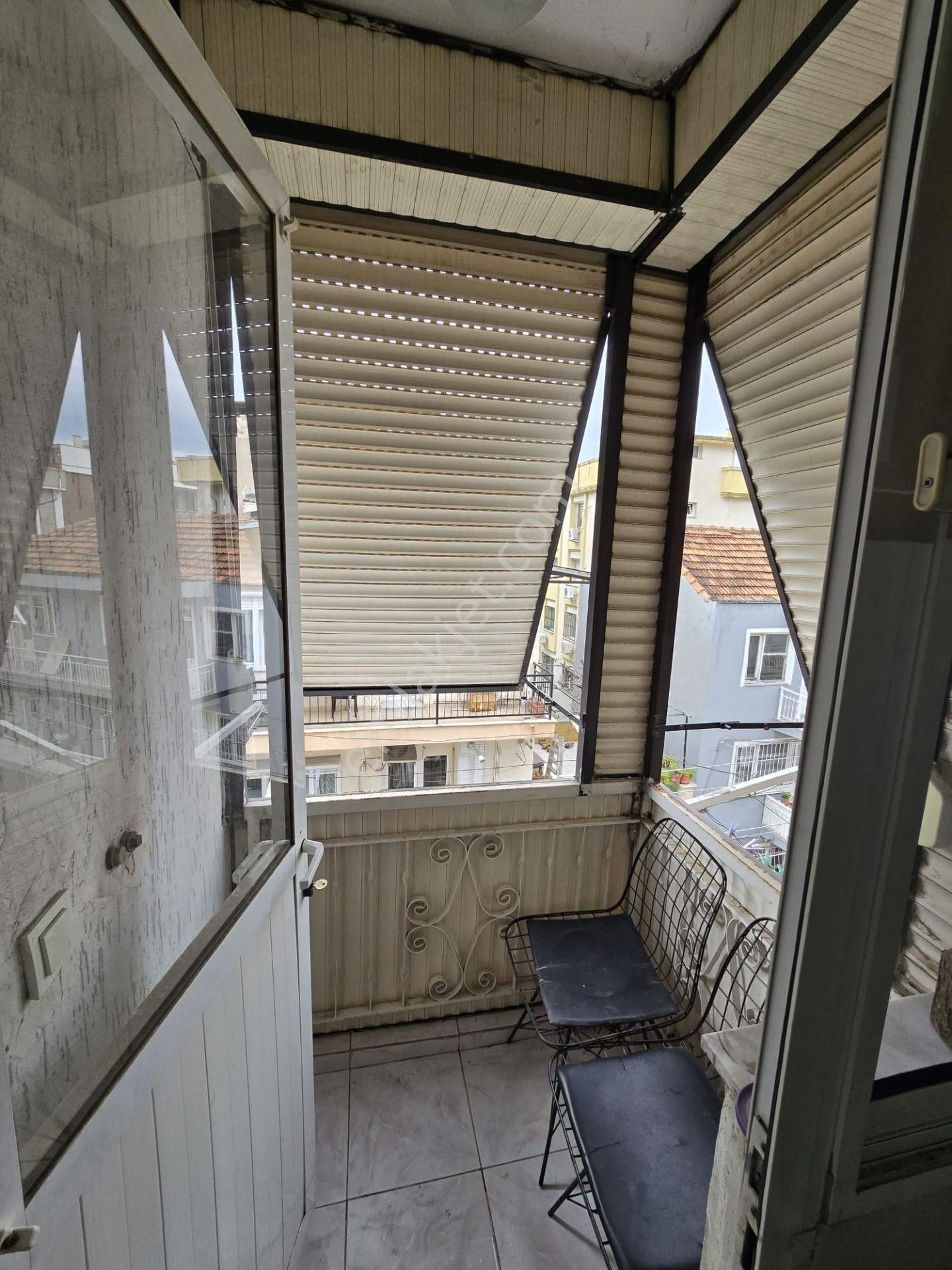 Balçova Eğitim Mah. F.altay Yakını D.gazlı Satılık 2+1 Daire - Görsel 7