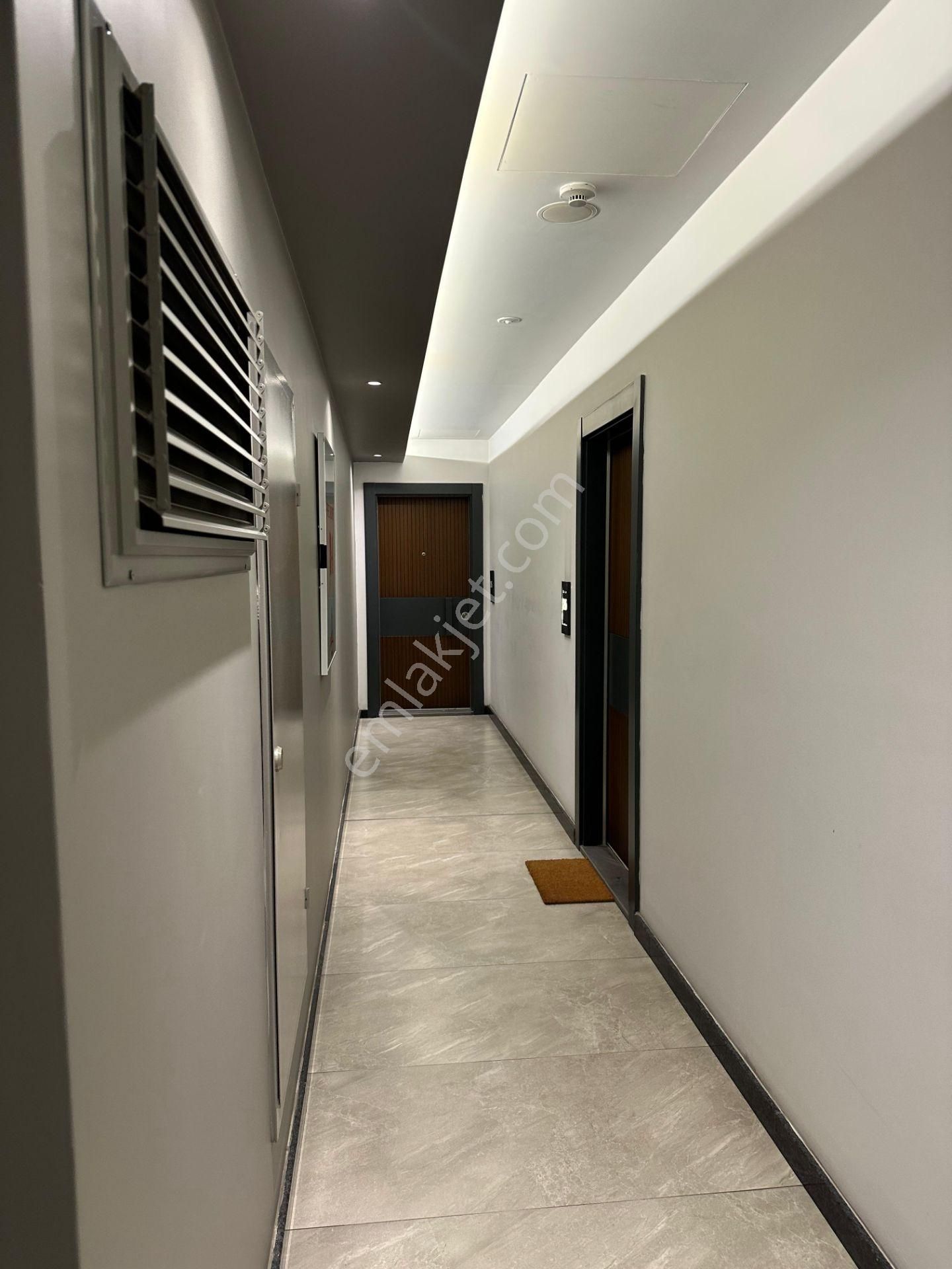 Bursa Downtown'da Havuz Manzaralı, Full Eşyalı 2+1 Kiralık Daire - Görsel 19