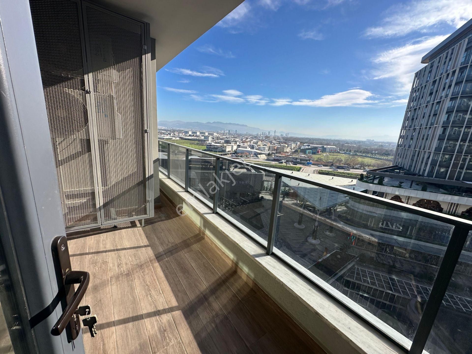 Bursa Downtown'da Havuz Manzaralı, Full Eşyalı 2+1 Kiralık Daire - Görsel 8