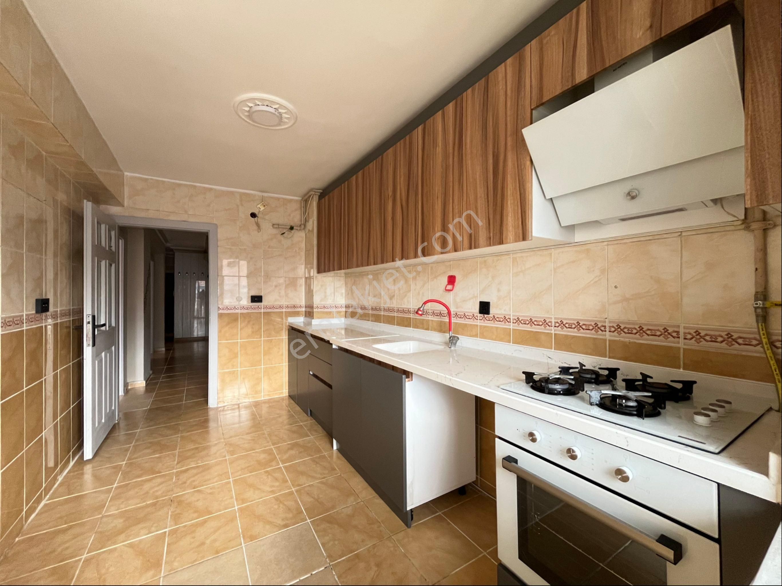 Tekin Emlaktan Bağımsız Salon Yapılı Katta Satılık Fırsat - Görsel 23