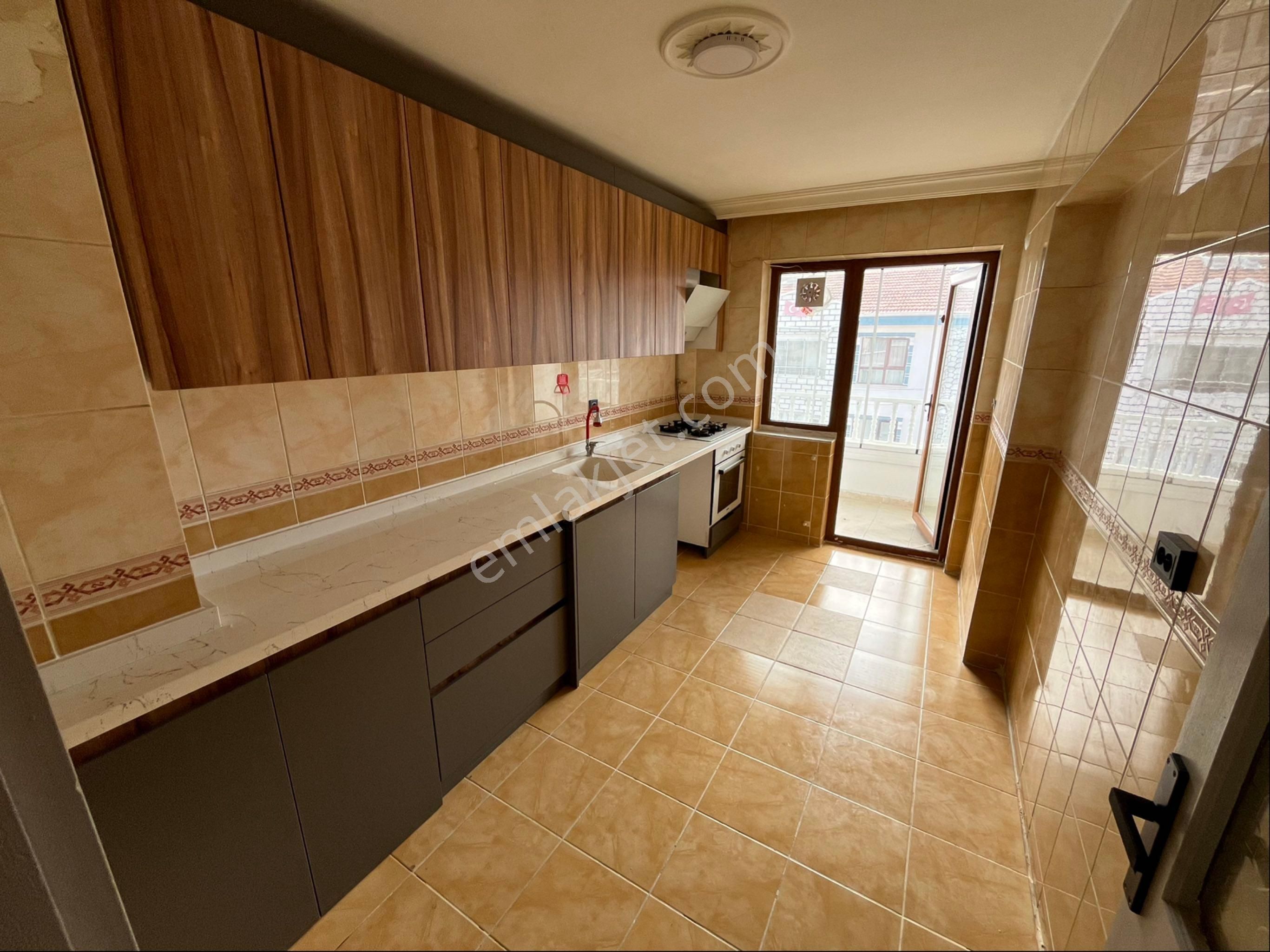 Tekin Emlaktan Bağımsız Salon Yapılı Katta Satılık Fırsat - Görsel 30