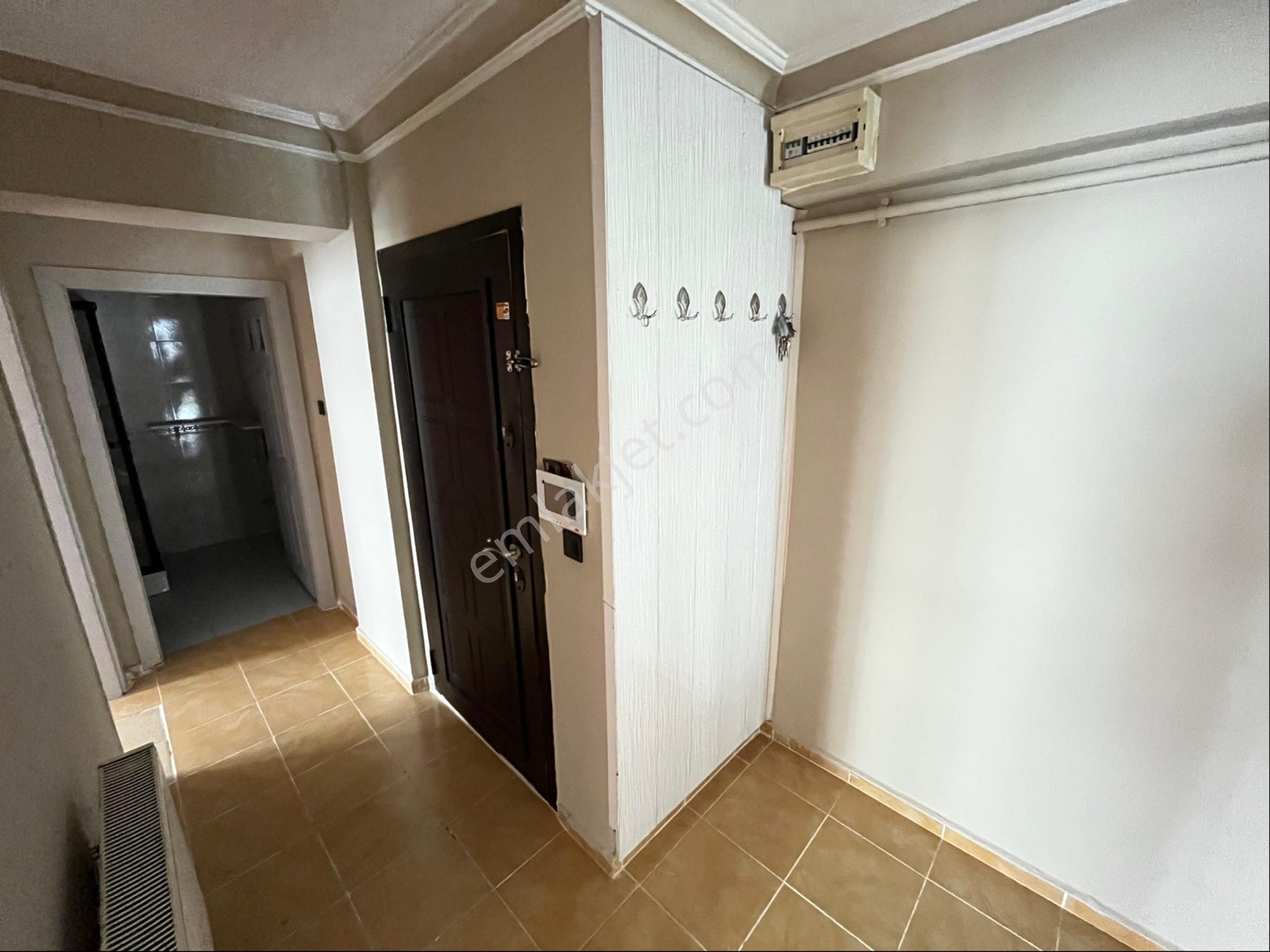 Tekin Emlaktan Bağımsız Salon Yapılı Katta Satılık Fırsat - Görsel 12