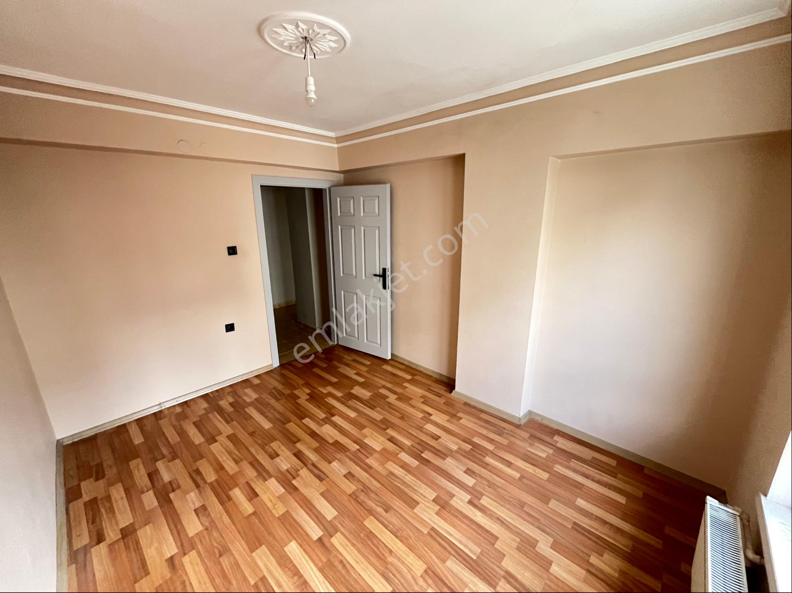 Tekin Emlaktan Bağımsız Salon Yapılı Katta Satılık Fırsat - Görsel 28