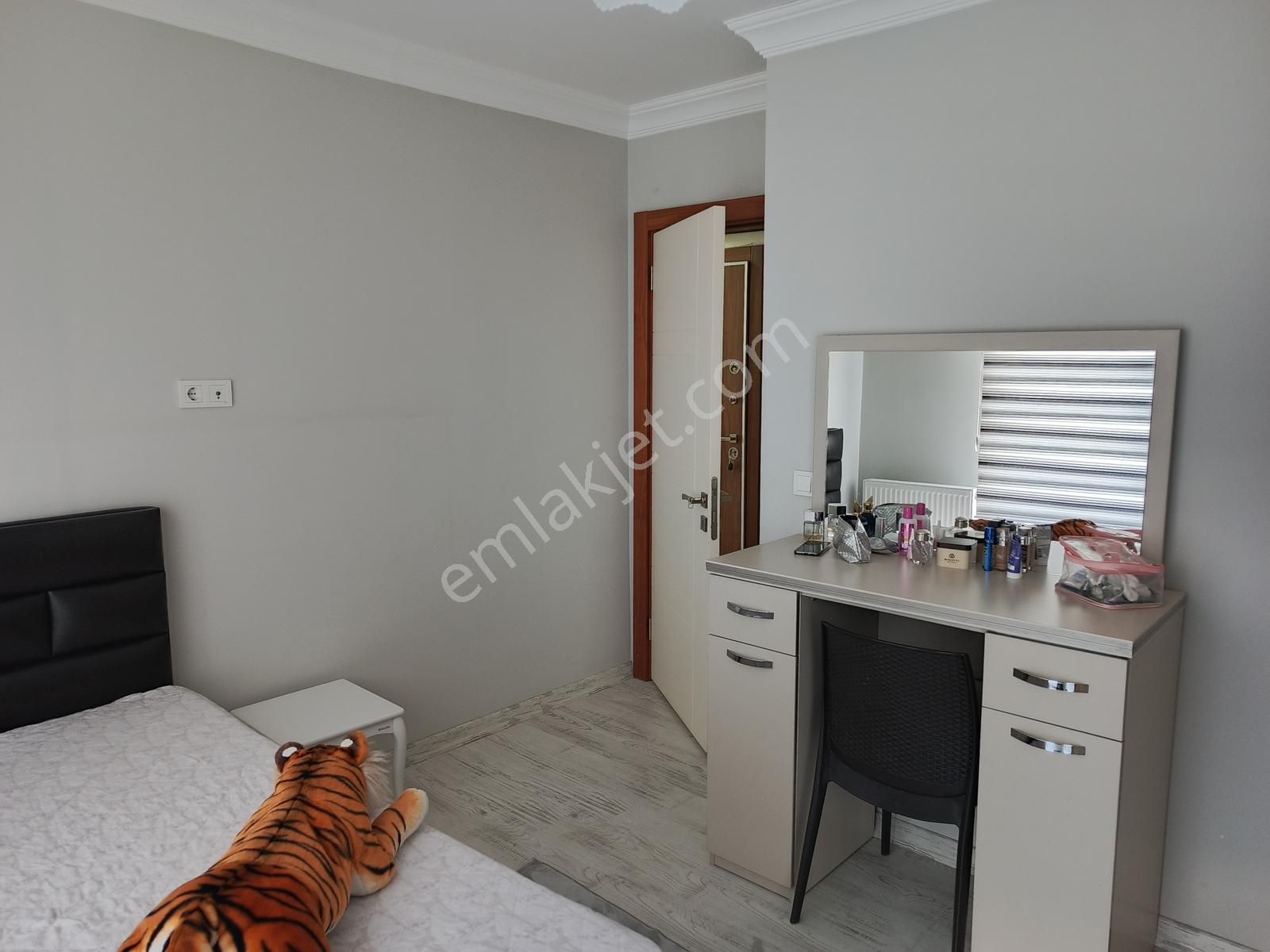 Mimarsinan Koleji Yanı Butik Site İçinde Teraslı Deniz Manzaralı - Görsel 12