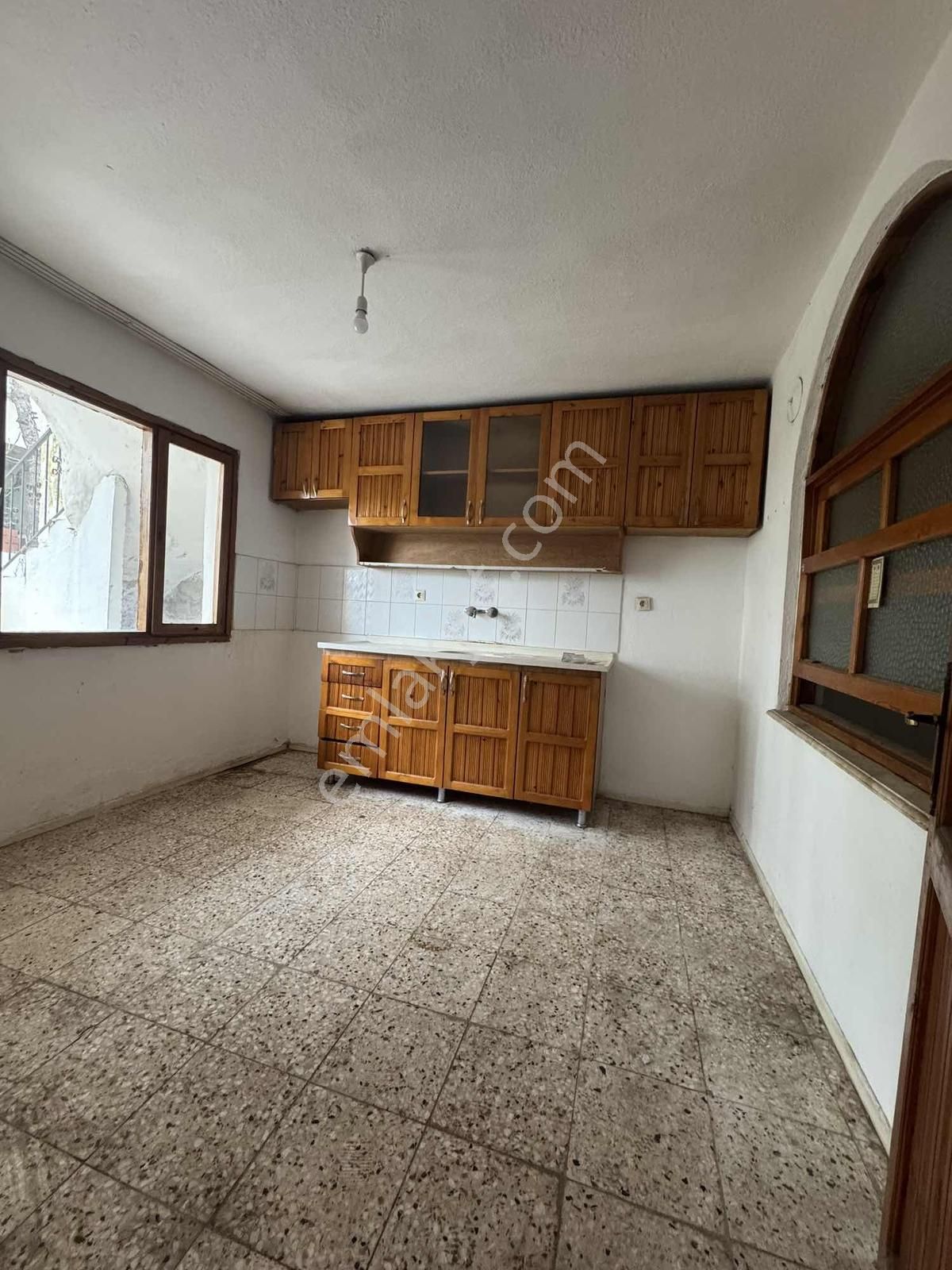 Ayvalık Yenimahallede Kiralık Daire - Görsel 9