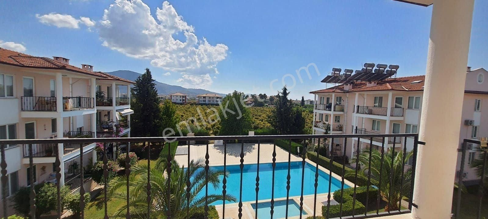 Nar Çiçeği Sitesinde Yatırımlık Ve Oturuma Uygun 3+1