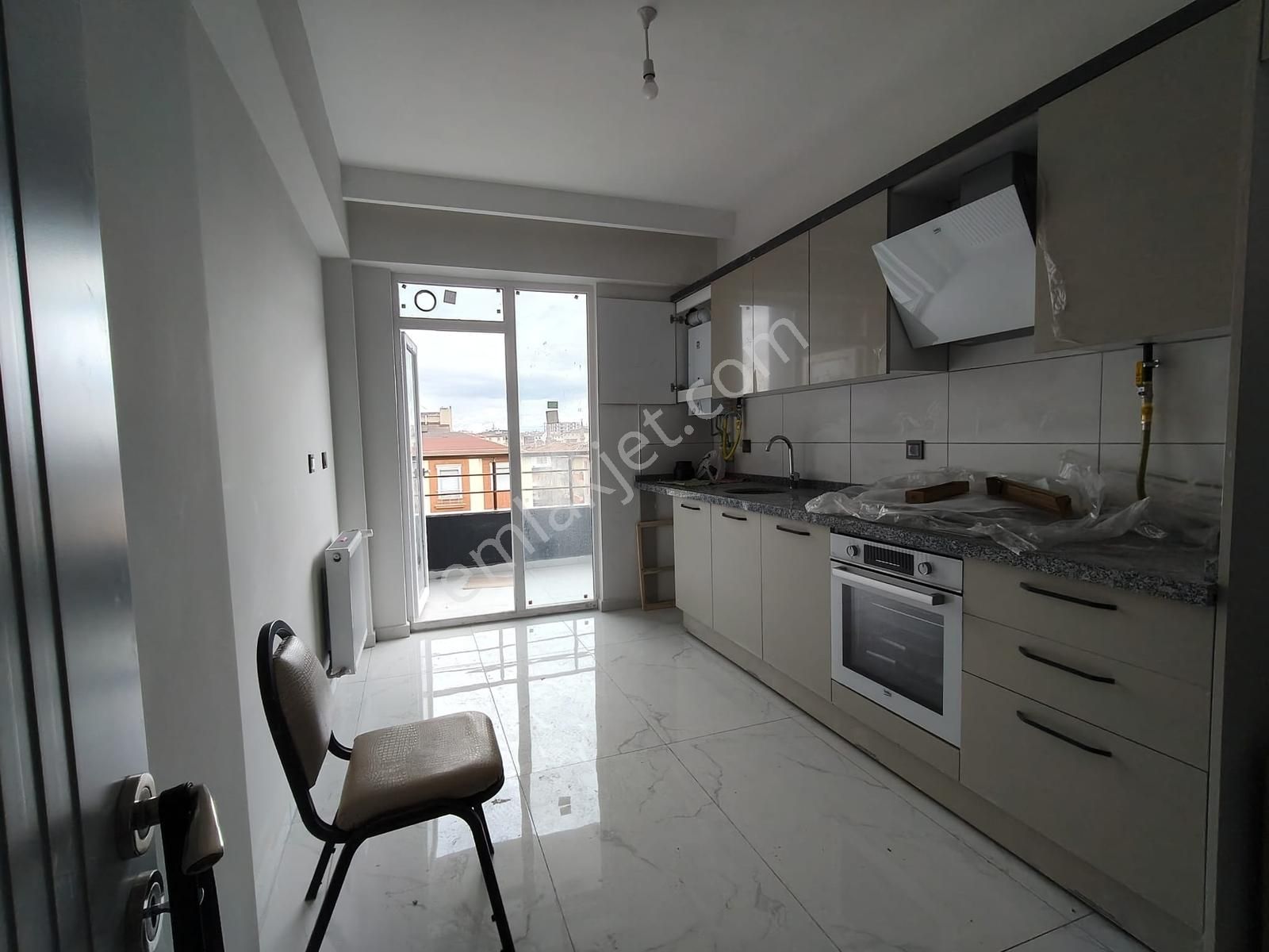 Talas Bahçelievlerde Cadde Cepheli 3+1 Sıfır 150 M² - Görsel 12