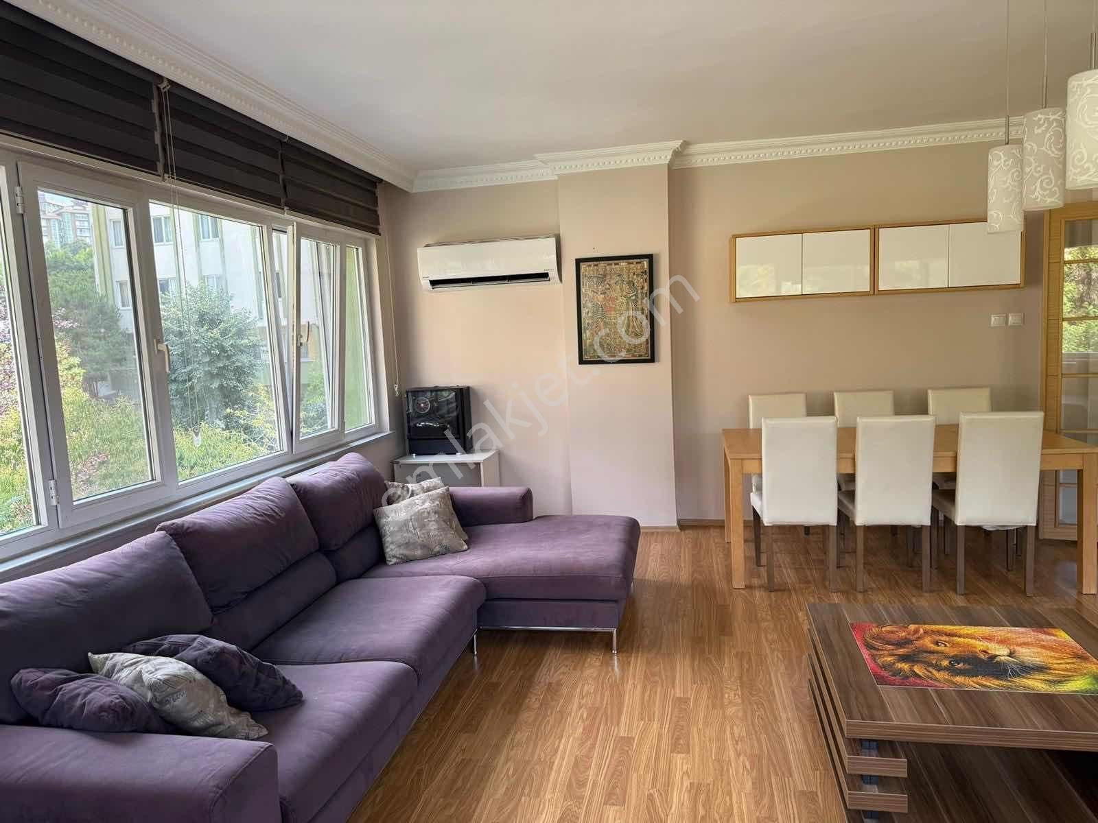 Sarıyer Zekeriyaköy Medyakent Sitesinde Satılık Manzaralı 3+1 - Görsel 5