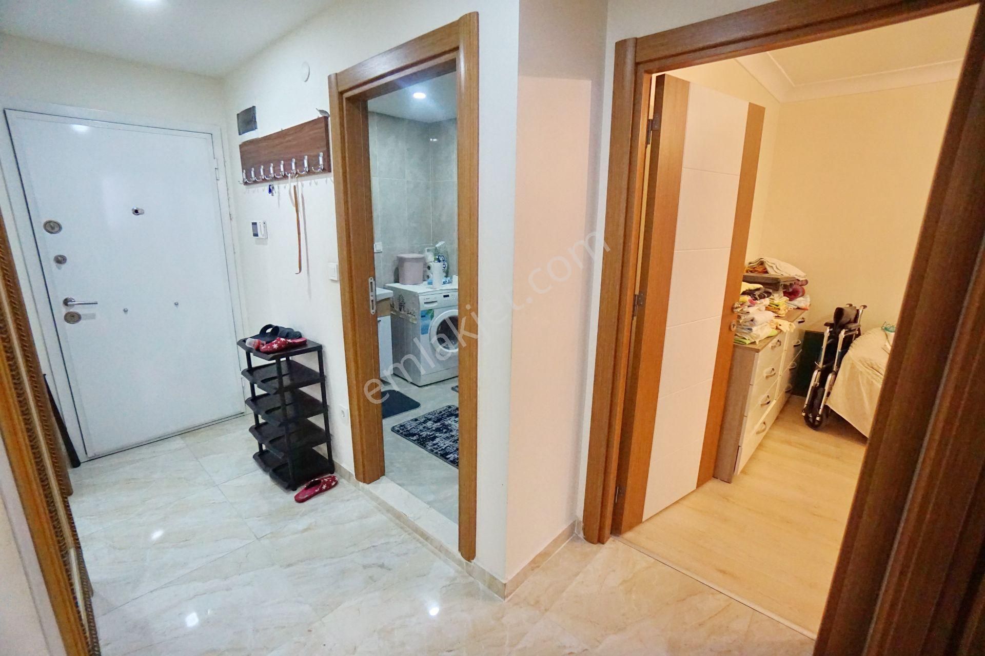 Meral R1855 Yeni 5 Yaş Asansörlü Sığınaklı Lüks Bahçe Kat 2+1 Boş - Görsel 5