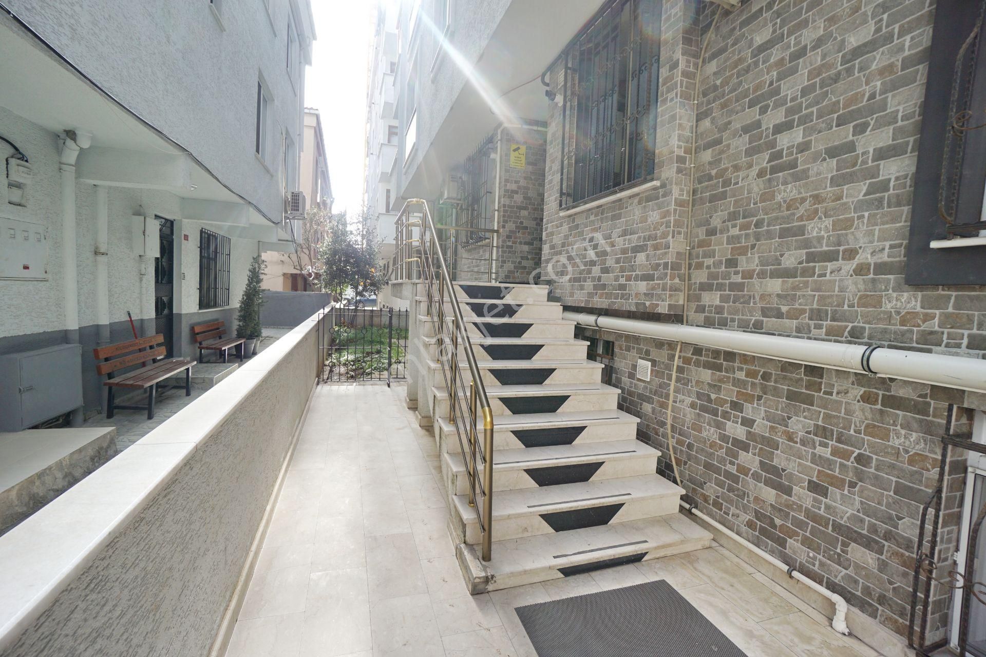 Meral R1855 Yeni 5 Yaş Asansörlü Sığınaklı Lüks Bahçe Kat 2+1 Boş - Görsel 29