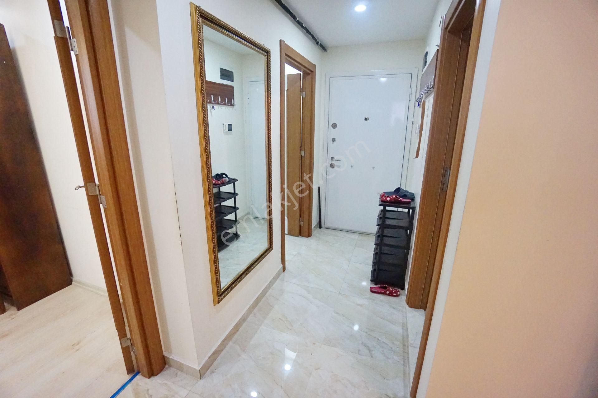 Meral R1855 Yeni 5 Yaş Asansörlü Sığınaklı Lüks Bahçe Kat 2+1 Boş - Görsel 18