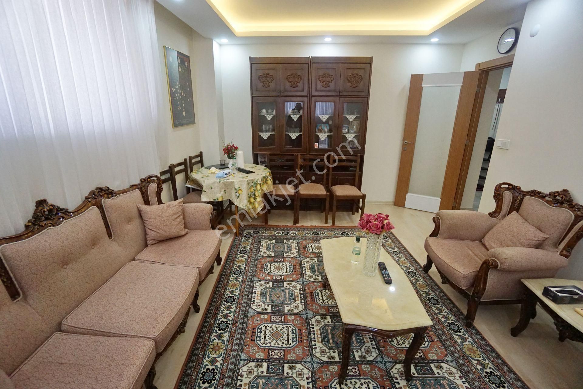 Meral R1855 Yeni 5 Yaş Asansörlü Sığınaklı Lüks Bahçe Kat 2+1 Boş - Görsel 3