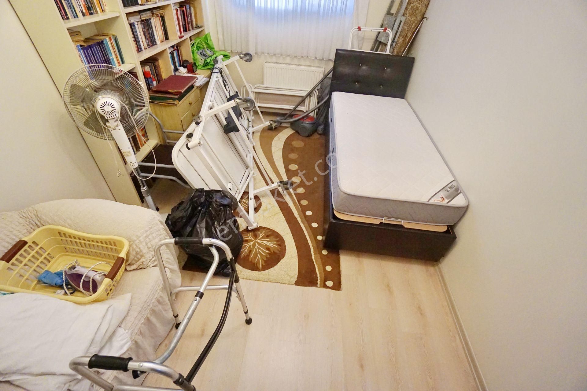 Meral R1855 Yeni 5 Yaş Asansörlü Sığınaklı Lüks Bahçe Kat 2+1 Boş - Görsel 8