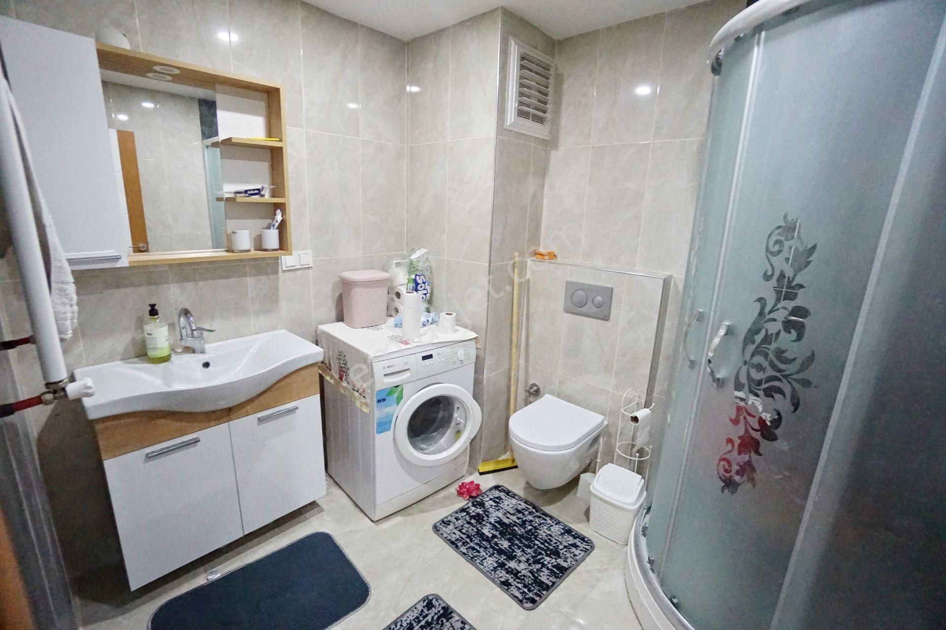 Meral R1855 Yeni 5 Yaş Asansörlü Sığınaklı Lüks Bahçe Kat 2+1 Boş - Görsel 11