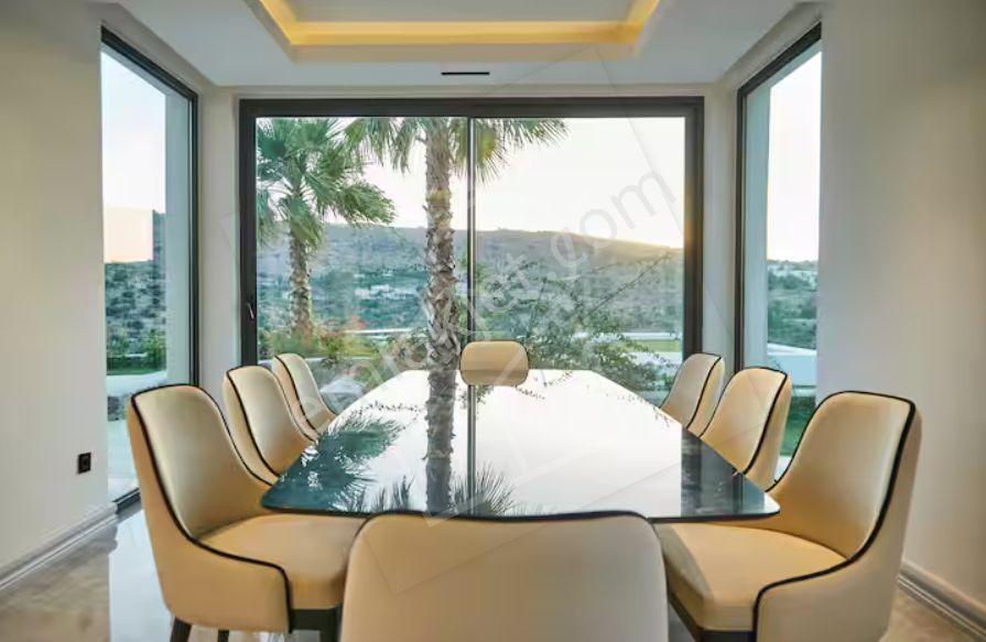 Müstakil Havuzlu Ultra Lüx Villa 5+2 Türk Hamam, Helikopter Pisti, Golf Sahası - Görsel 12
