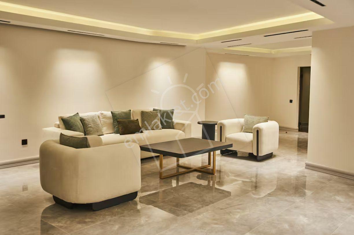 Müstakil Havuzlu Ultra Lüx Villa 5+2 Türk Hamam, Helikopter Pisti, Golf Sahası - Görsel 8