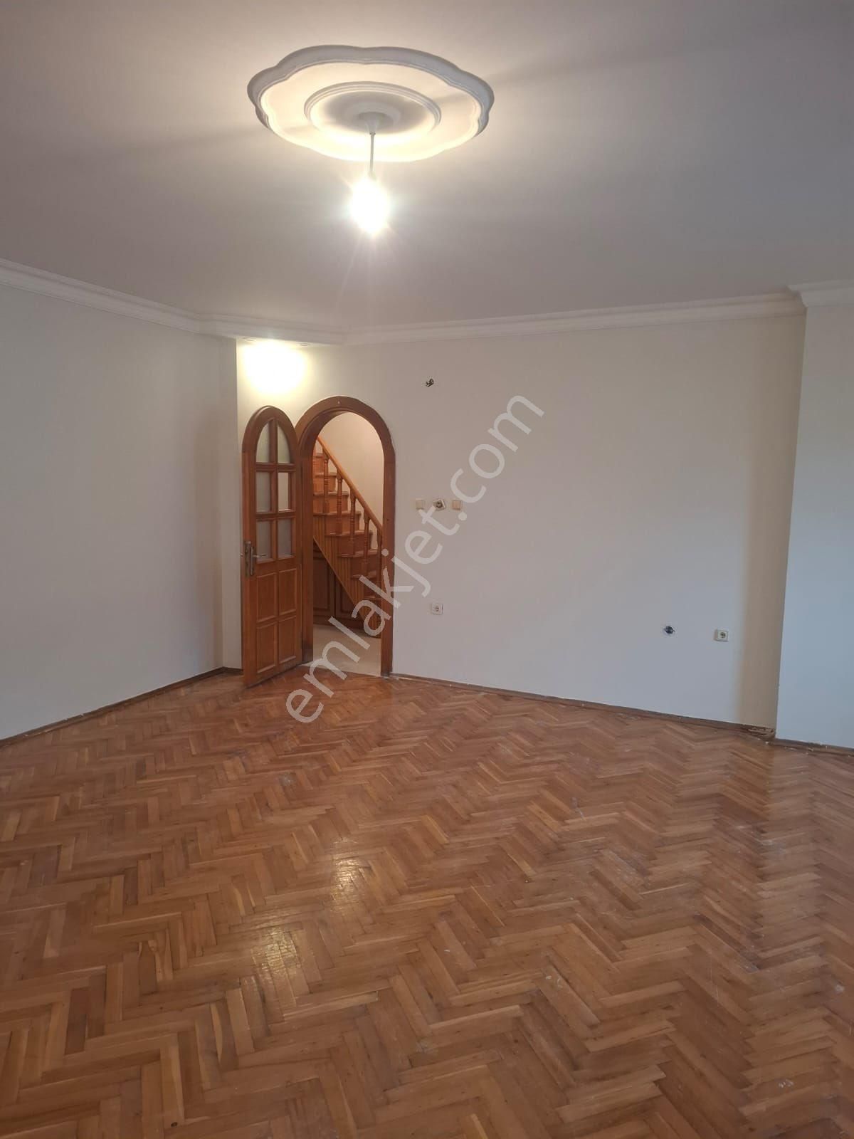 Delta’dan 5+2 Saplam Bina 270m2 Merkezde Kiralık Dublex Daire - Görsel 3