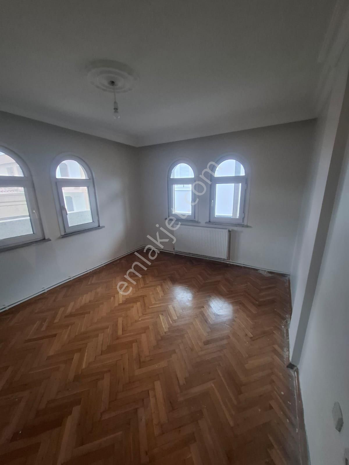 Delta’dan 5+2 Saplam Bina 270m2 Merkezde Kiralık Dublex Daire - Görsel 23