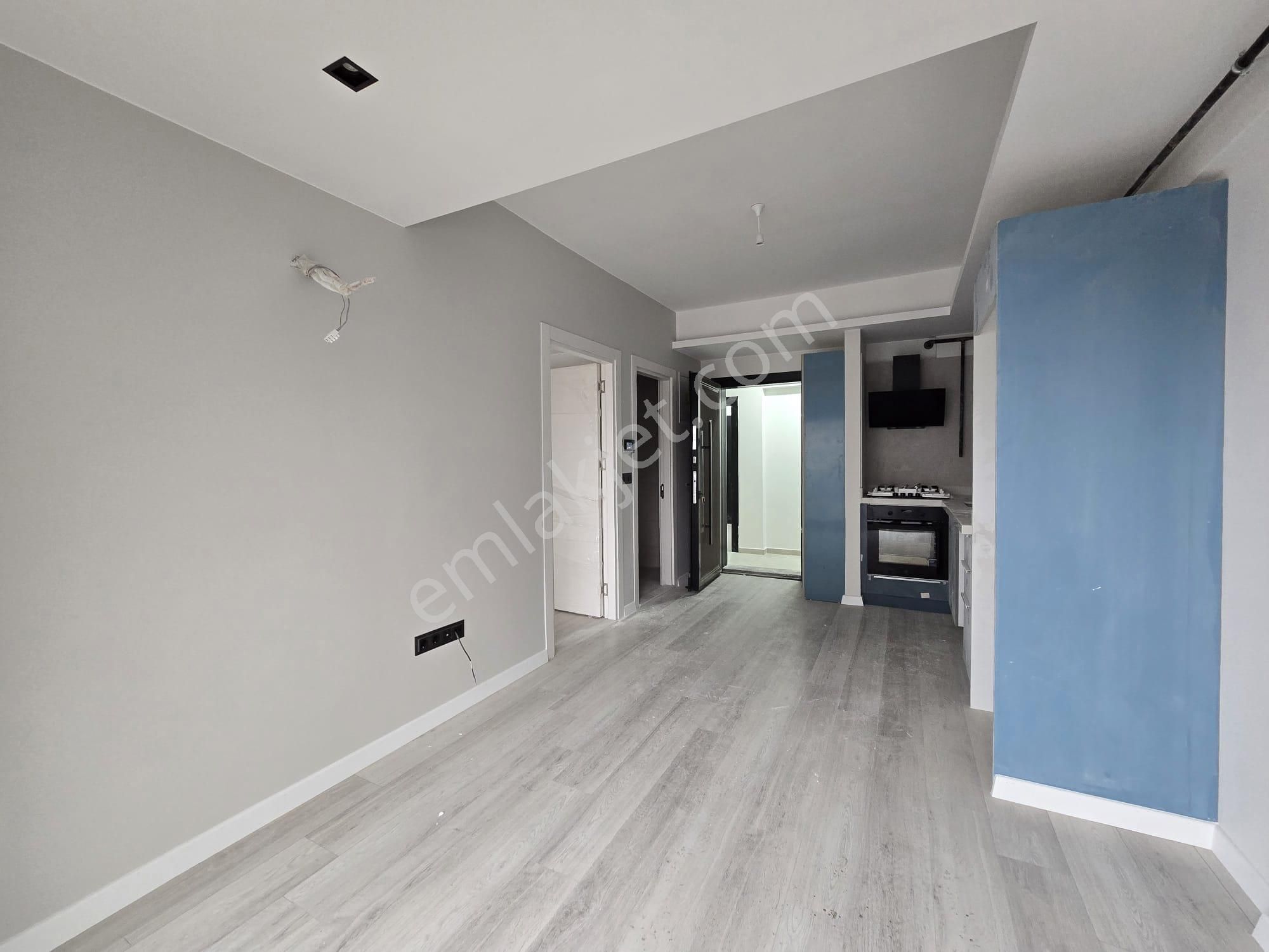 Halil Avcı Güvencesiyle Havuzlu Güvenlikli Sosyal Aktiviteli Sıfır 1+1 - Görsel 3