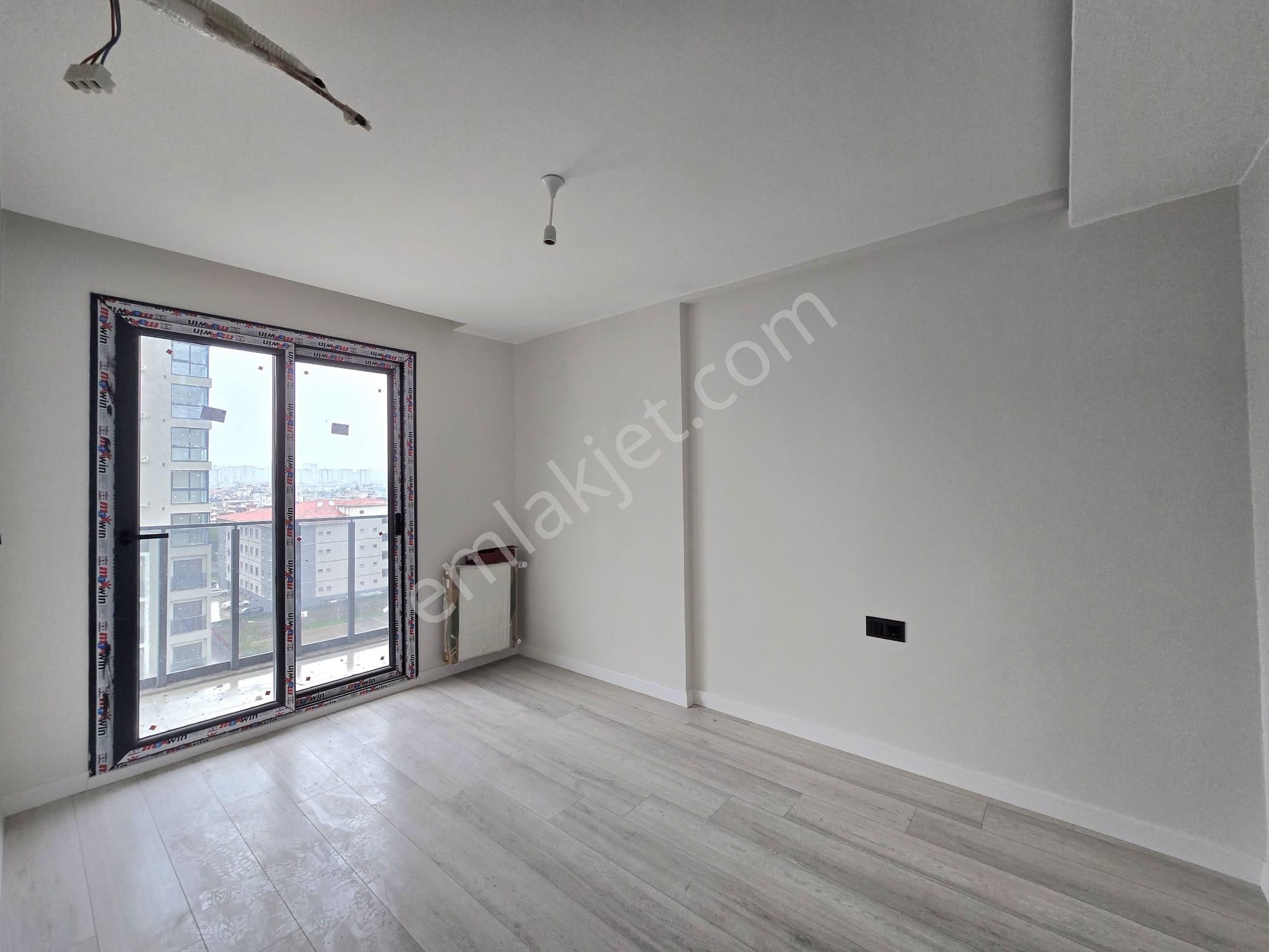 Halil Avcı Güvencesiyle Havuzlu Güvenlikli Sosyal Aktiviteli Sıfır 1+1 - Görsel 5