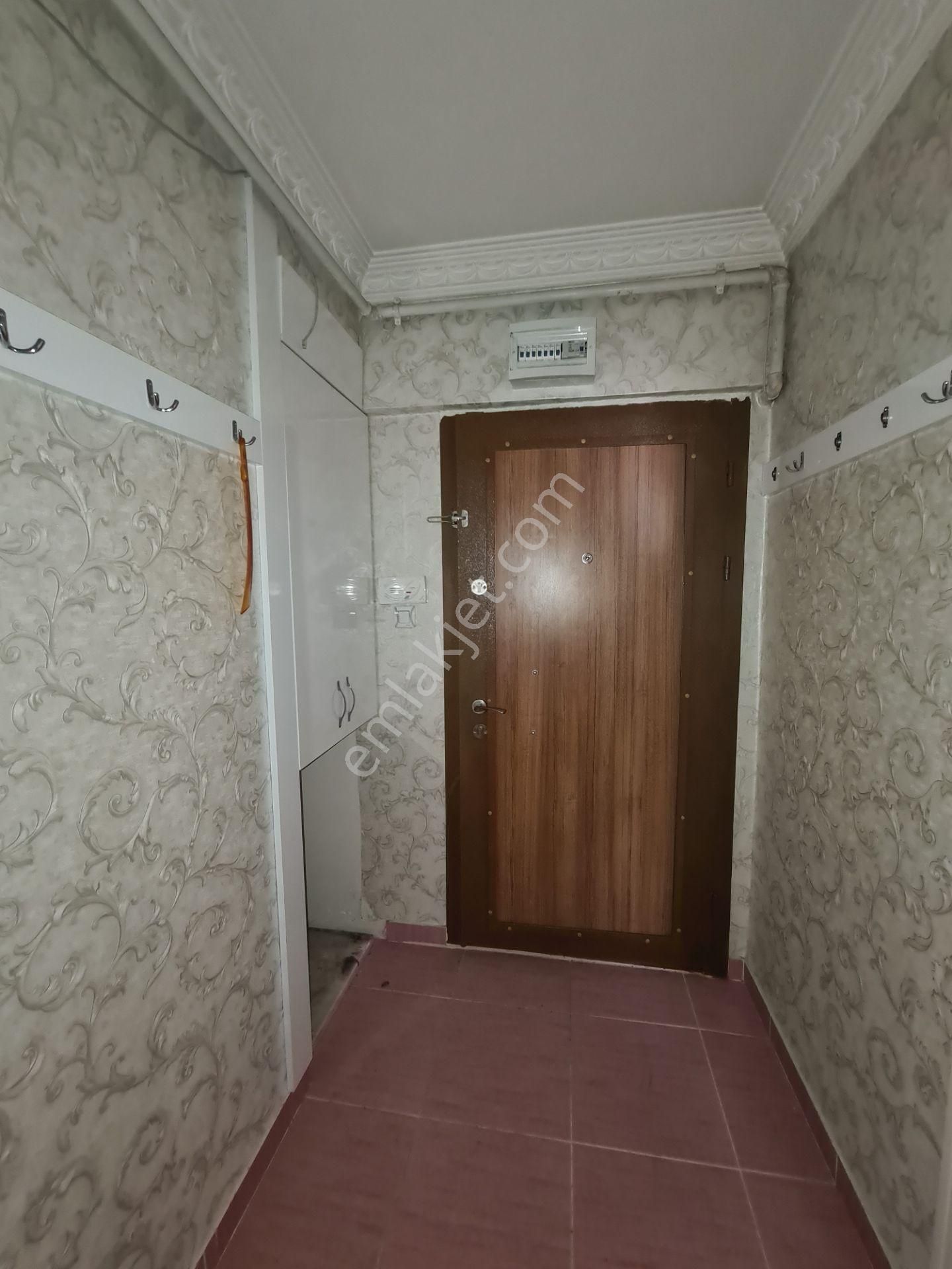 Karakol Yakını 2.kat Konumunda Asansörlü Kiralık 3+1 Daire - Görsel 29