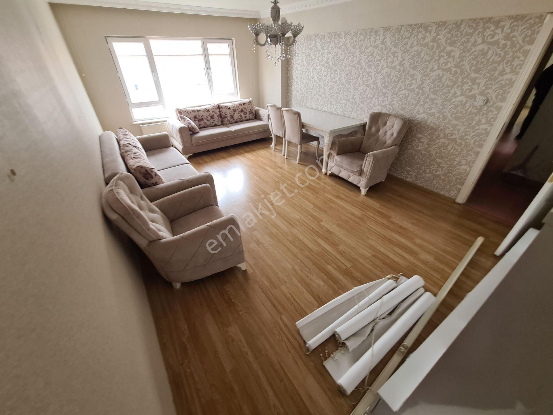 Karakol Yakını 2.kat Konumunda Asansörlü Kiralık 3+1 Daire - Görsel 4