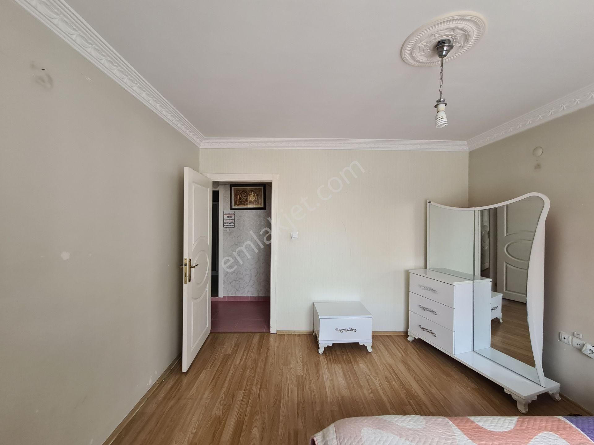 Karakol Yakını 2.kat Konumunda Asansörlü Kiralık 3+1 Daire - Görsel 26