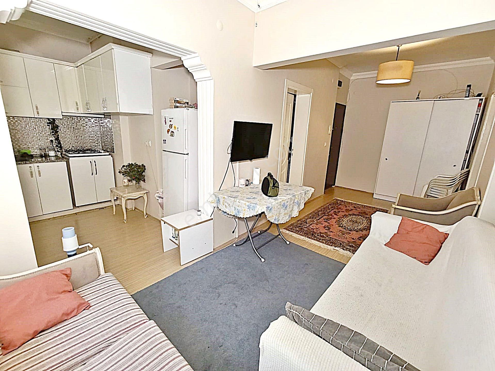 Simge'den Mithatpaşa Caddesi Paraleli Full Yapılı Satılık