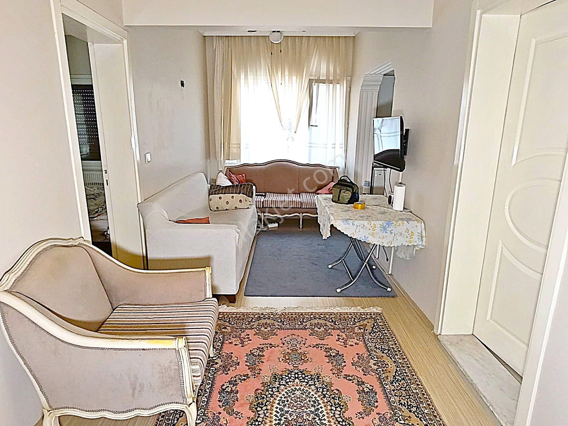 Simge'den Mithatpaşa Caddesi Paraleli Full Yapılı Satılık - Görsel 3