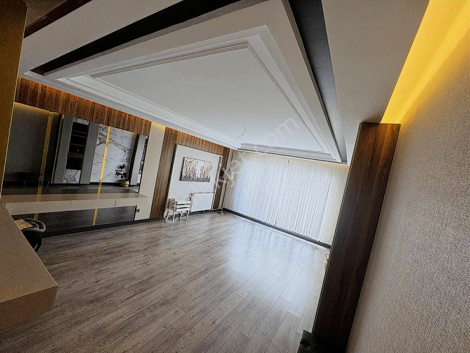 Lider'den Semtin En İyi Sitesinde 4+1 Ultra Lüks 160m2 Daire !! - Görsel 3