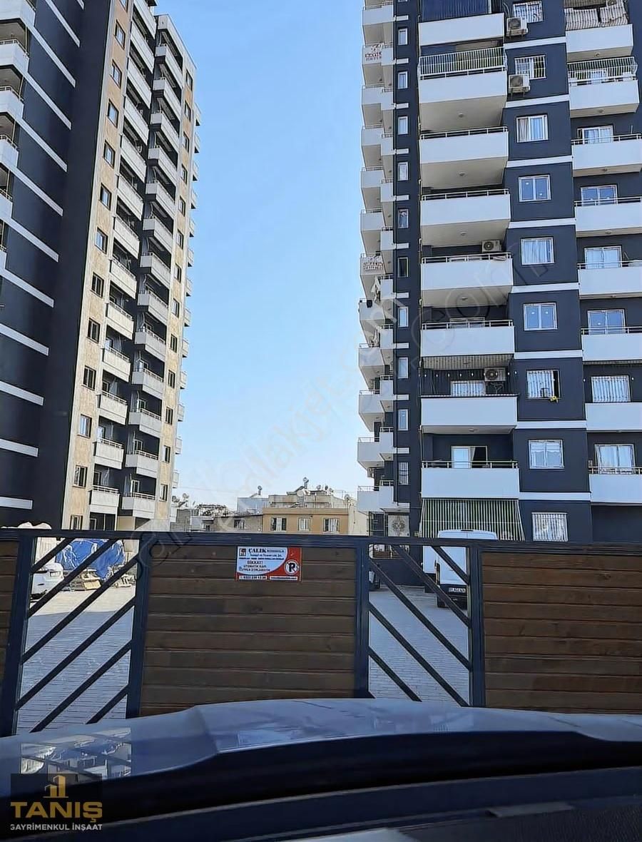 Yüreğirin Merkezinde Site İçinde Kiralık 2+1 Daire - Görsel 2