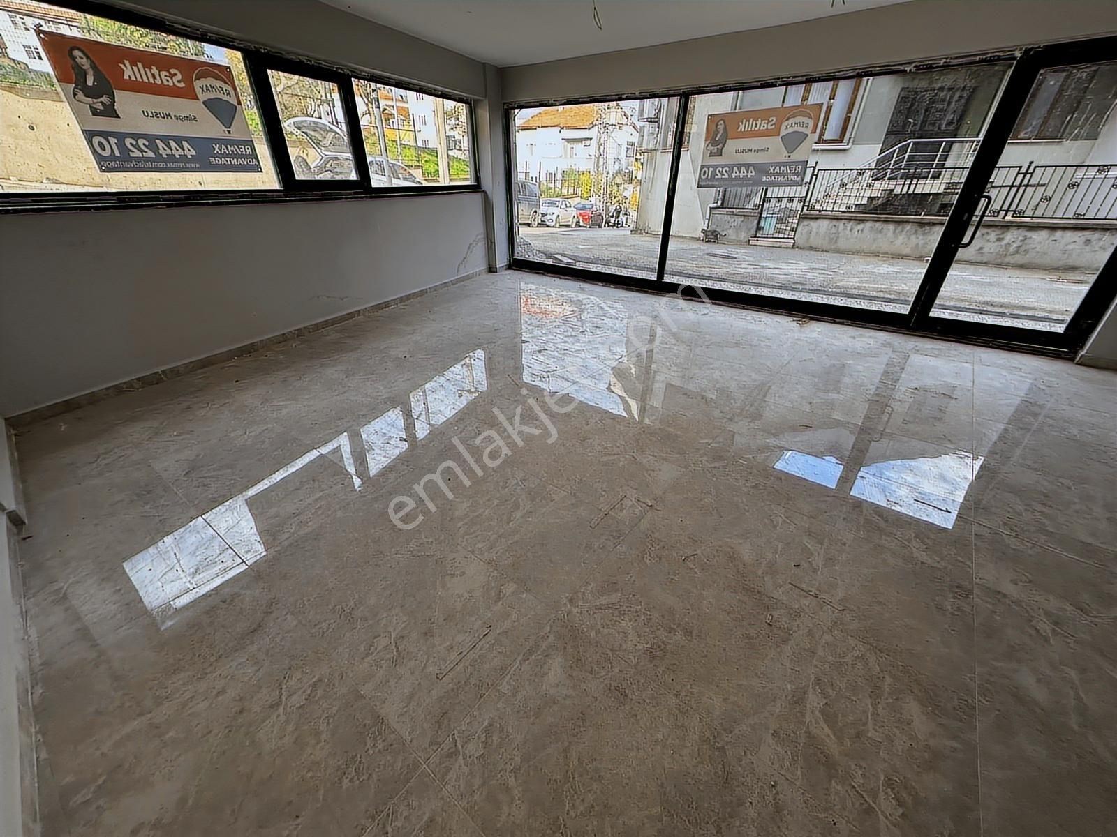 Remax Advantage- Balat'ta Fırsat Dükkan ! Uygun Kira Avantajıyla - Görsel 15