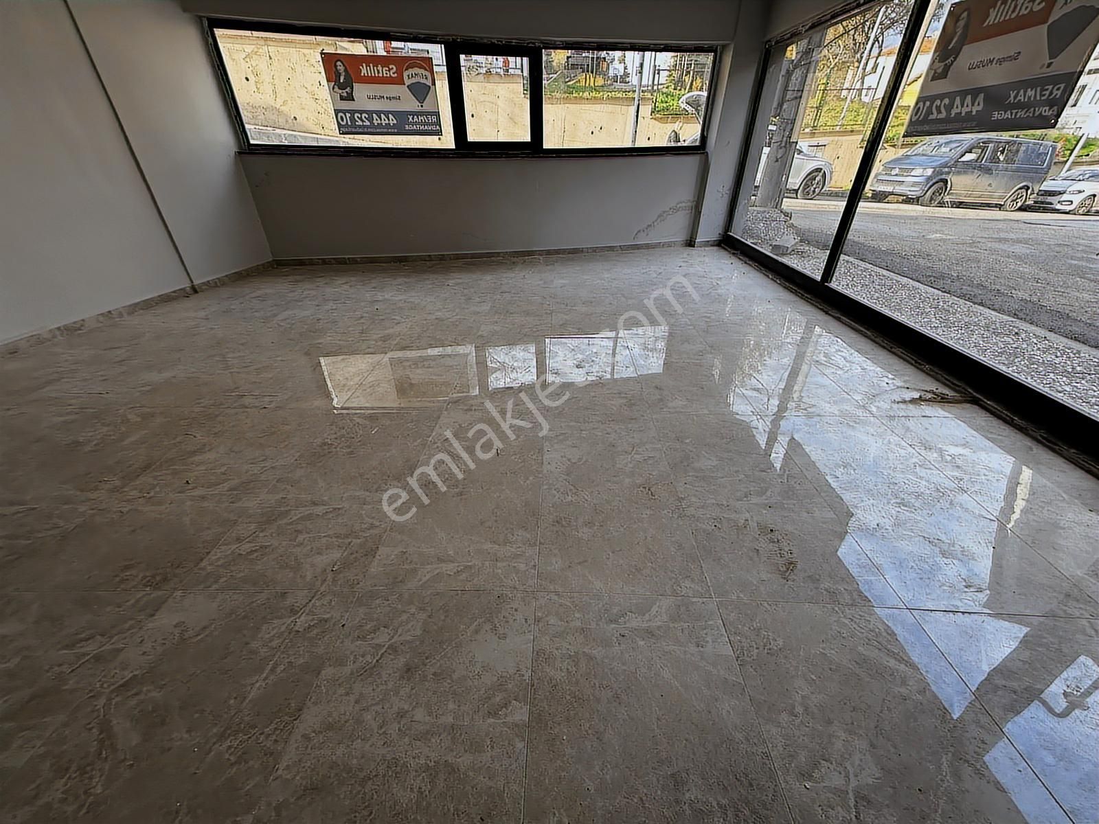 Remax Advantage- Balat'ta Fırsat Dükkan ! Uygun Kira Avantajıyla - Görsel 17