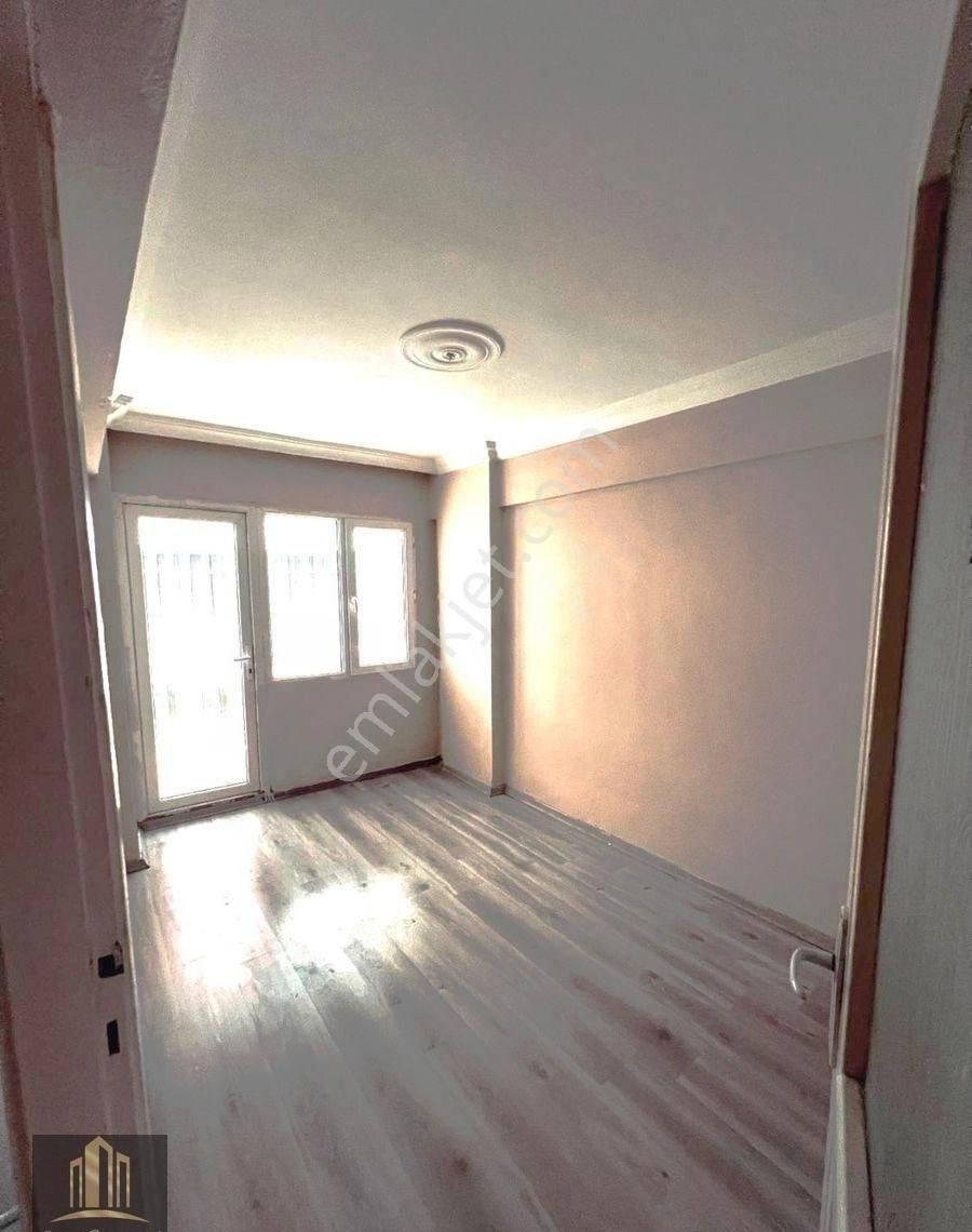 Alsancak Kahramanlar'da Asansörlü 3+1 Kiralık Daire - Görsel 15