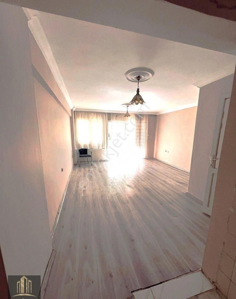 Alsancak Kahramanlar'da Asansörlü 3+1 Kiralık Daire - Görsel 21