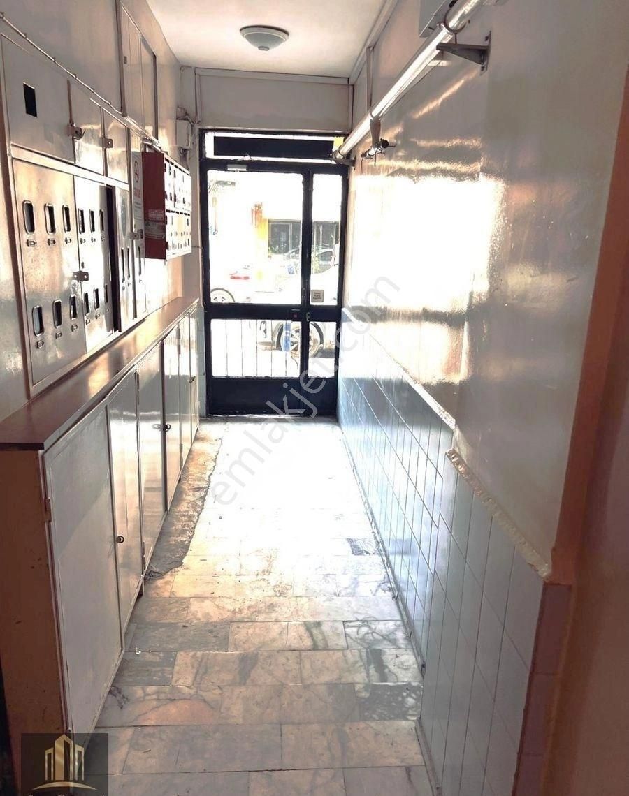 Alsancak Kahramanlar'da Asansörlü 3+1 Kiralık Daire - Görsel 29