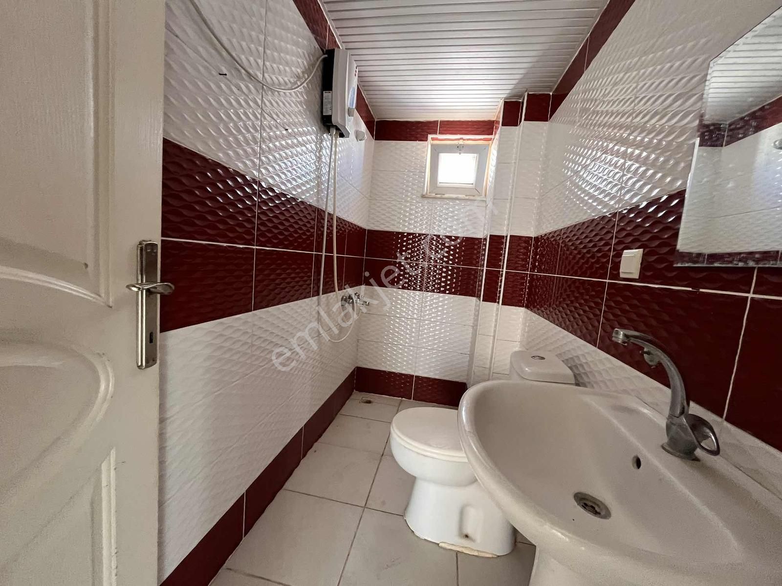 M. Akif Ersoy Mah Katta Masrafsız Kiralık Daıre - Görsel 5