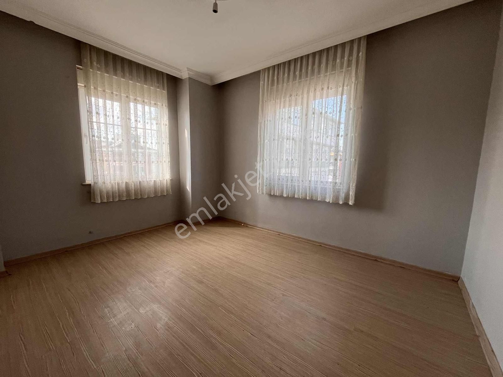 M. Akif Ersoy Mah Katta Masrafsız Kiralık Daıre - Görsel 13