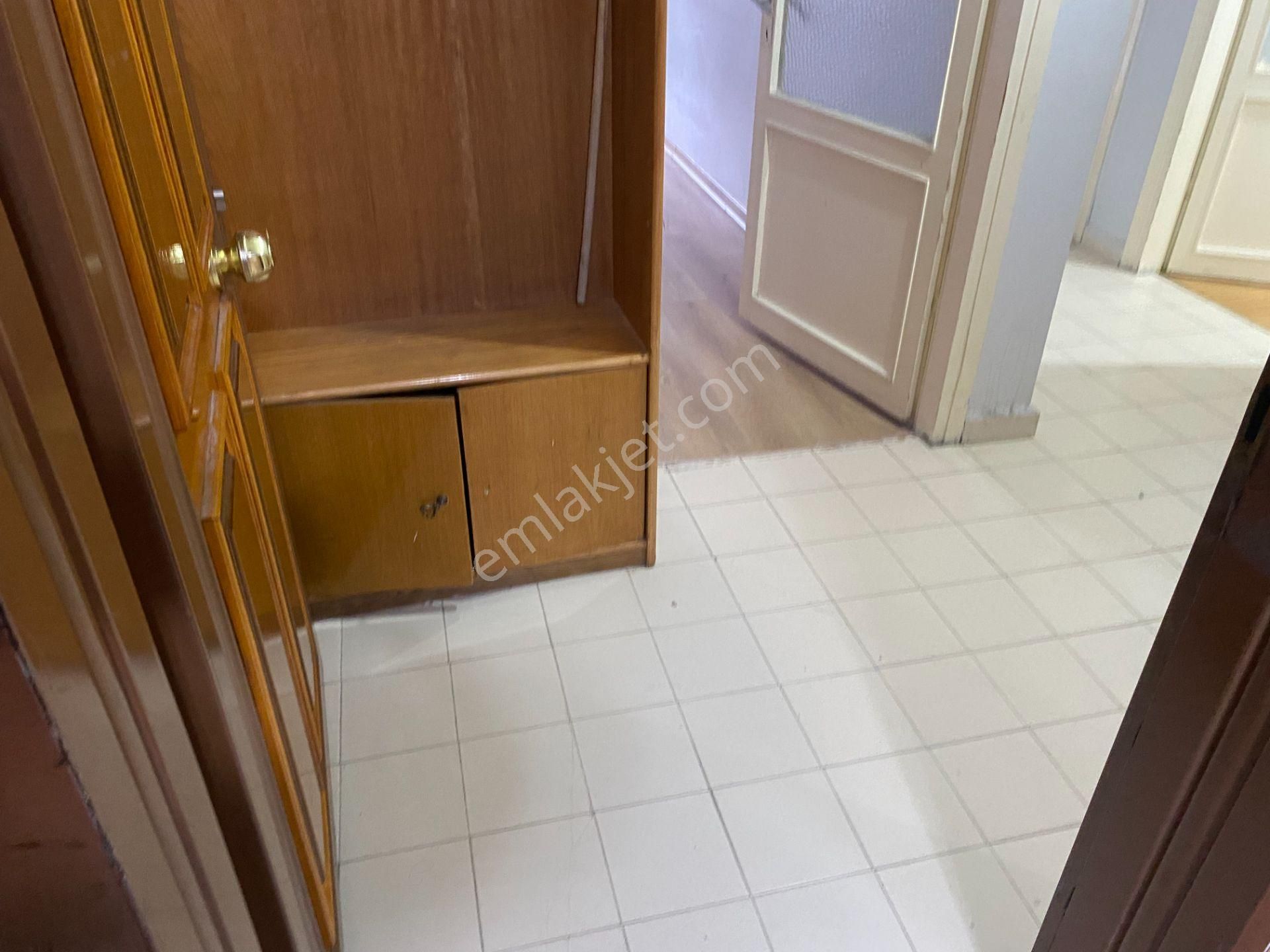 Destan-079-haseki Hastane Yakını 2-oda 1-salon Kombili 80m2 2.son Katta - Görsel 14