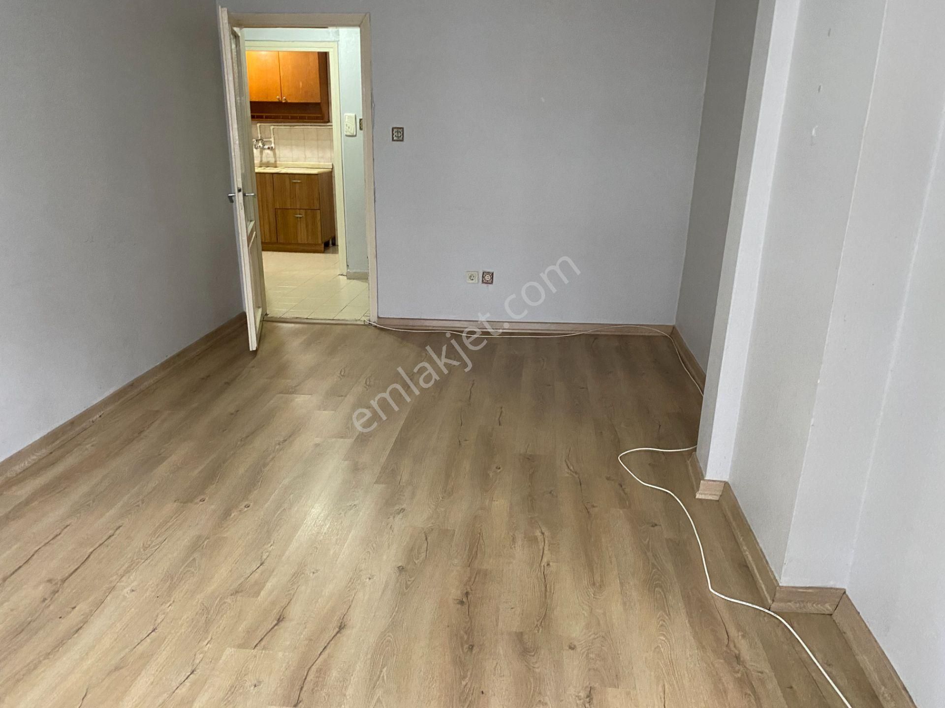 Destan-079-haseki Hastane Yakını 2-oda 1-salon Kombili 80m2 2.son Katta - Görsel 24