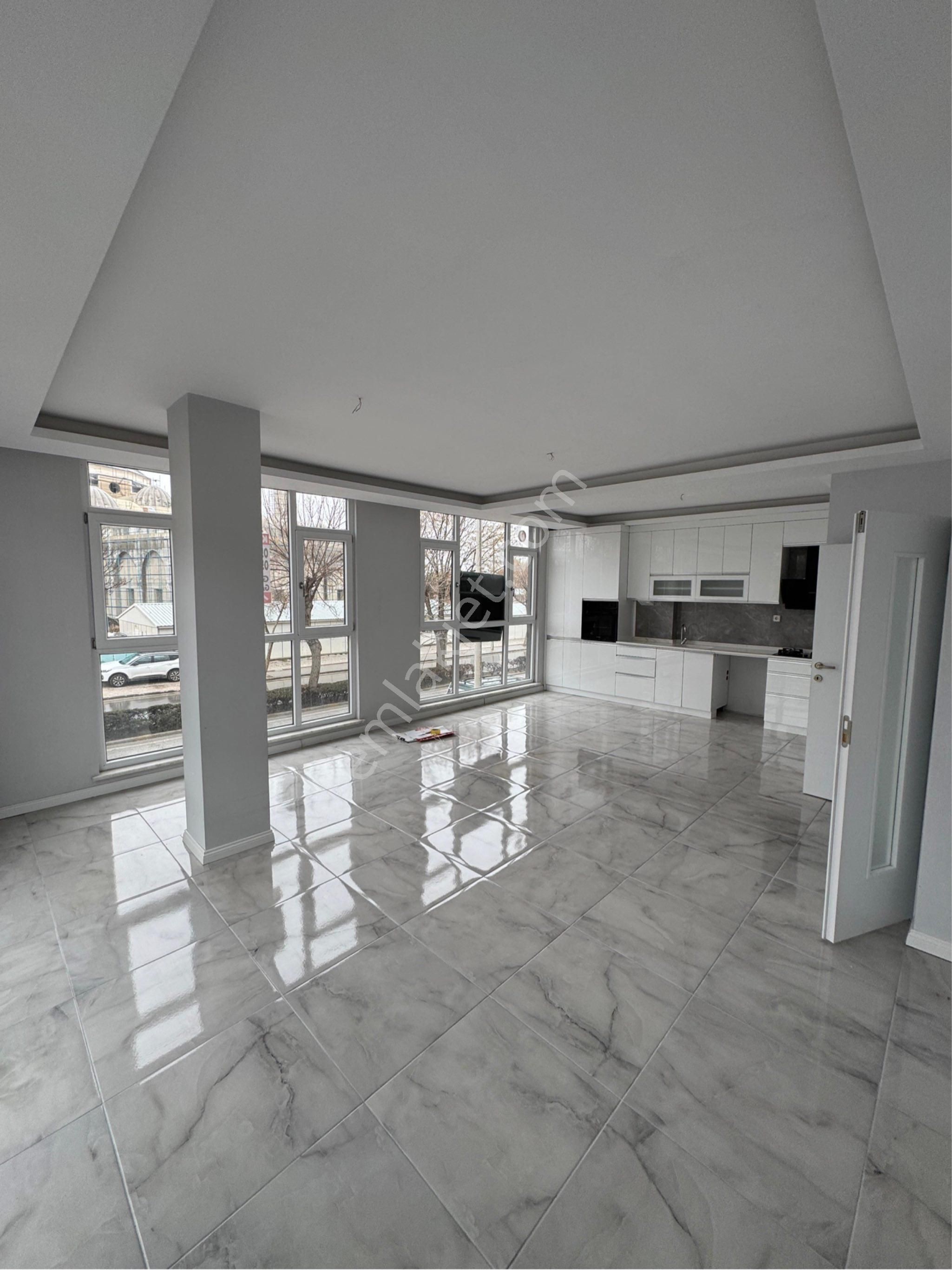 Anıt Millet Bahçesi Karşısı 4+1 Lüks Dubleks Daire - Görsel 2