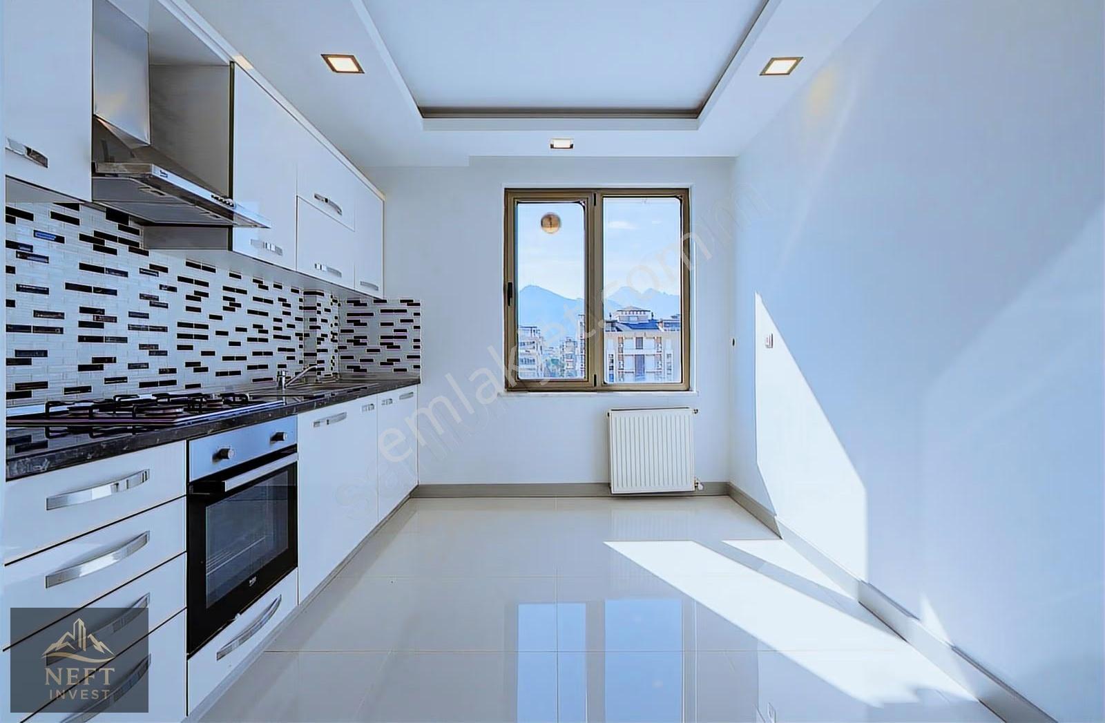 Liman Mah. Salı Pazarı Yanı Merkezi Konumda Ana Cad. Üstü 200m2 - Görsel 5