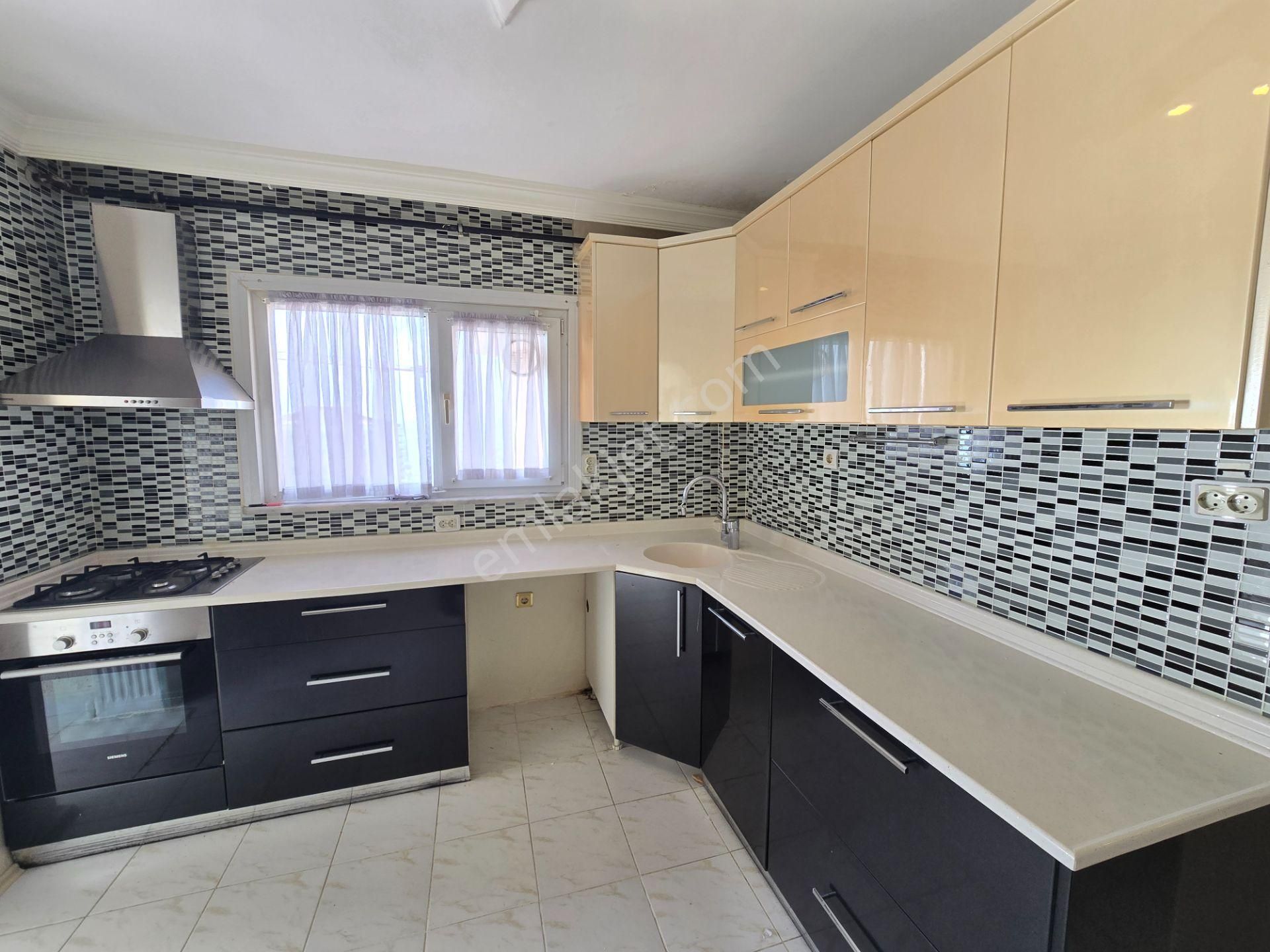 Beykent Merkezde Kiralık 3+1=140m2 Bakımlımasrafsız Boş Daire - Görsel 15