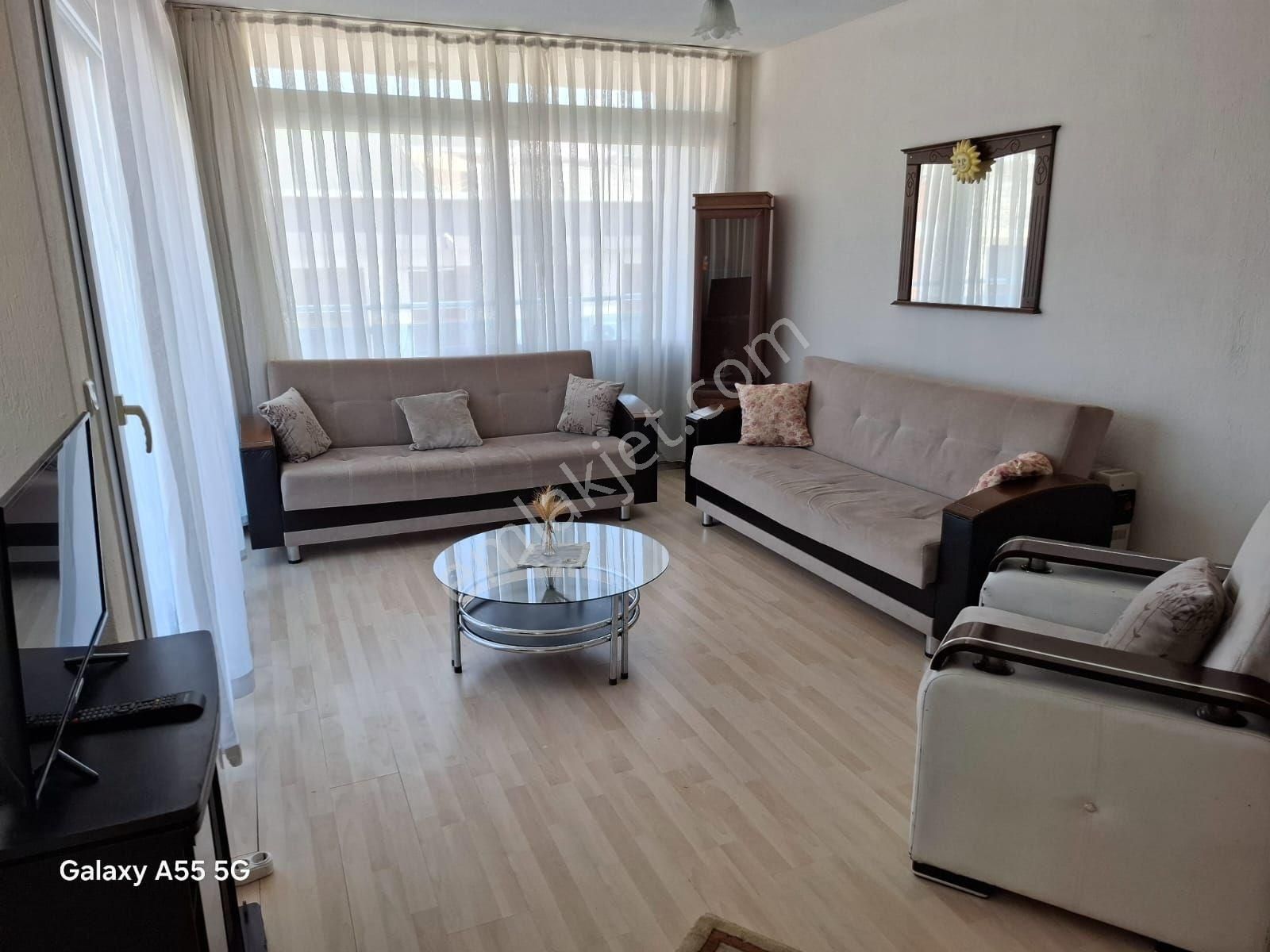 Foça Bağarası Merkezde Daire - Görsel 8