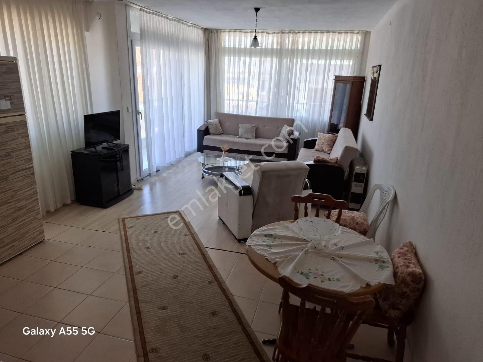 Foça Bağarası Merkezde Daire - Görsel 13