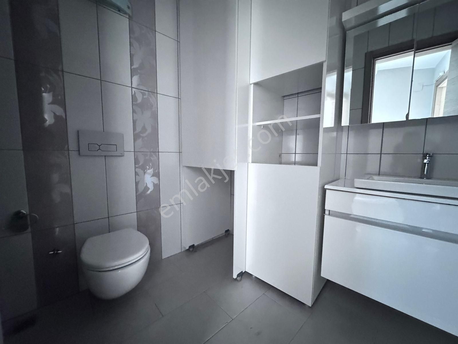 Marmaris Merkez'de Eşyasız Kiralık Daire - Görsel 20